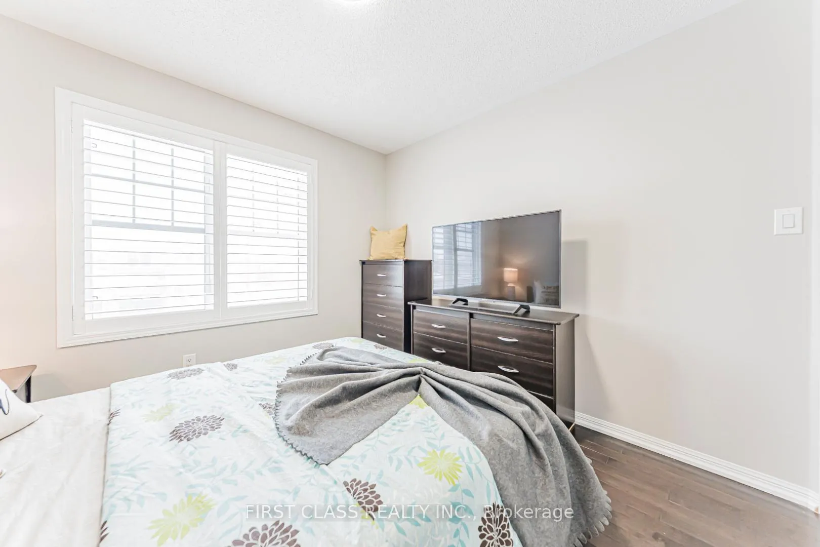 Photo 43 of 238 Whetham Heights, Milton, Harrison — HOMEH