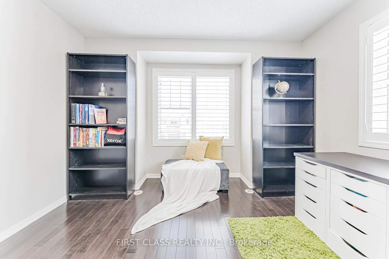 Photo 49 of 238 Whetham Heights, Milton, Harrison — HOMEH