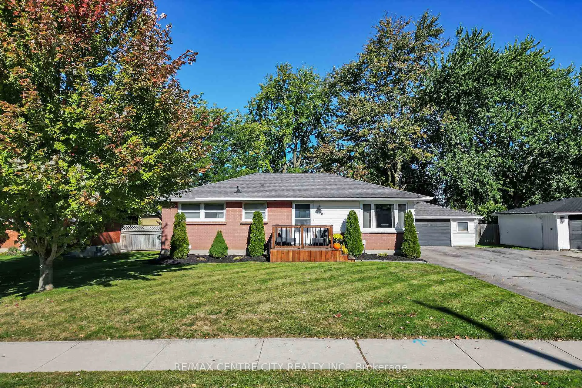 Photo 1 of 196 Byron Street, Zorra, Thamesford — HOMEH