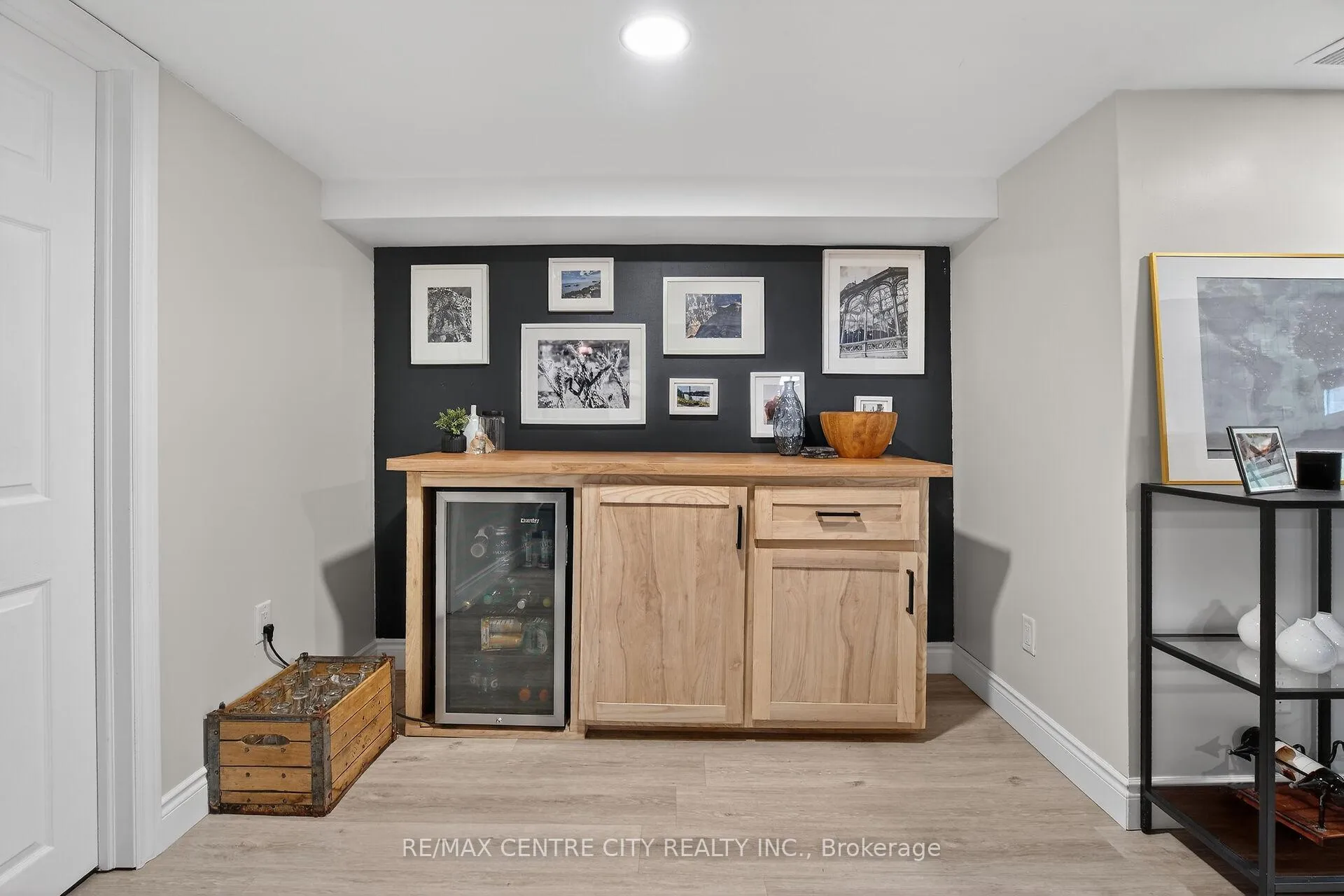 Photo 31 of 196 Byron Street, Zorra, Thamesford — HOMEH