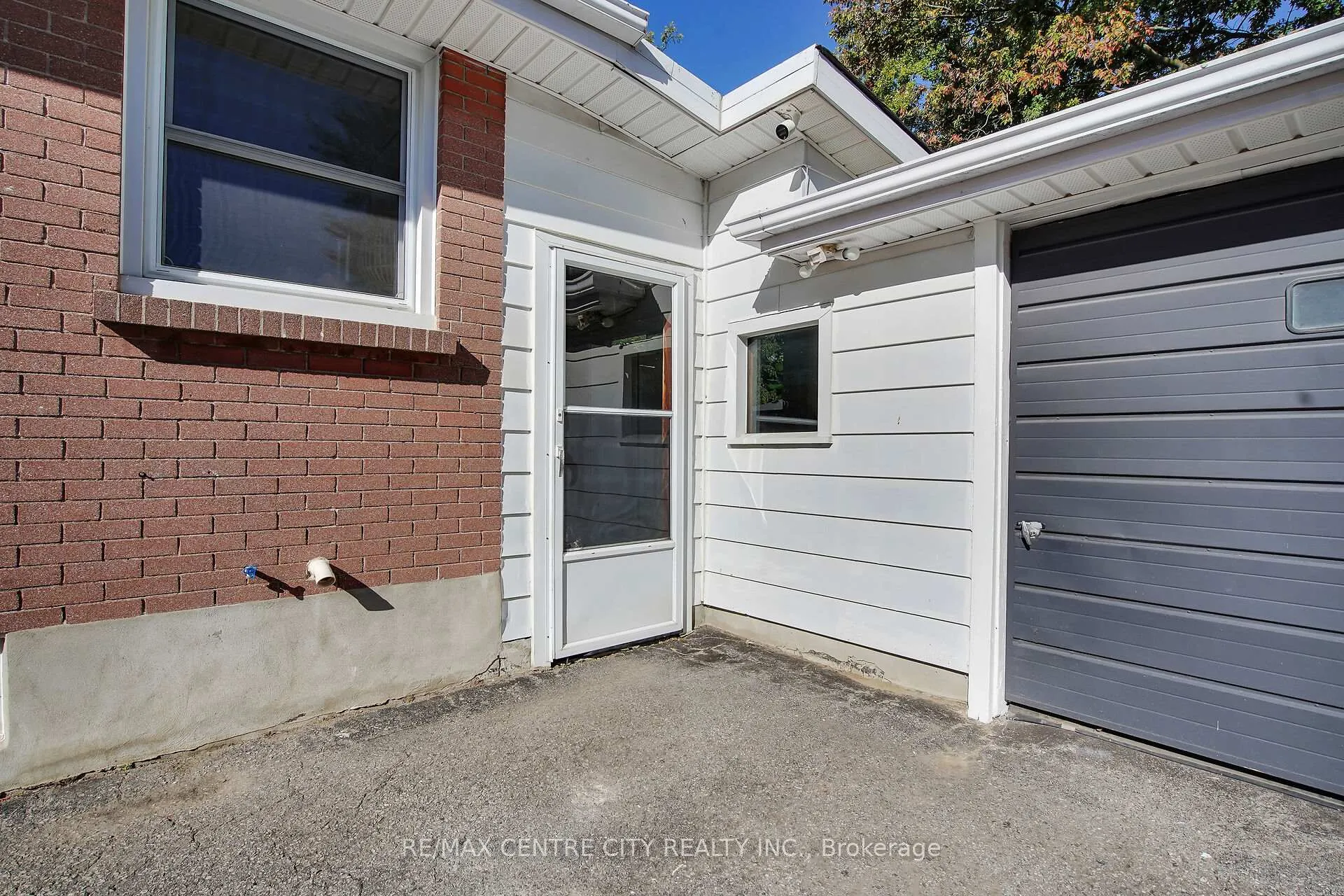 Photo 36 of 196 Byron Street, Zorra, Thamesford — HOMEH