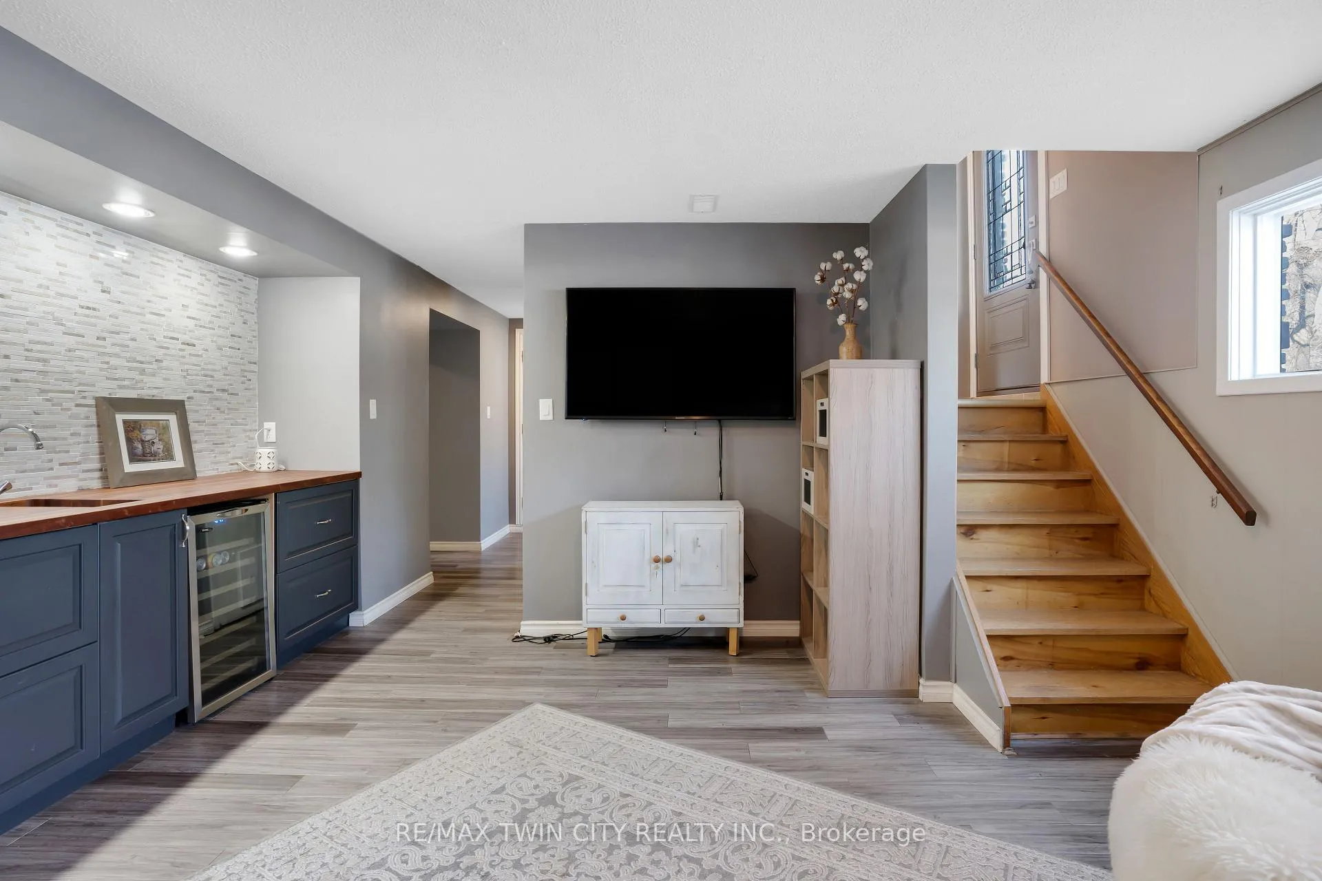 Photo 22 of 162 Indian Road, Kitchener — HOMEH