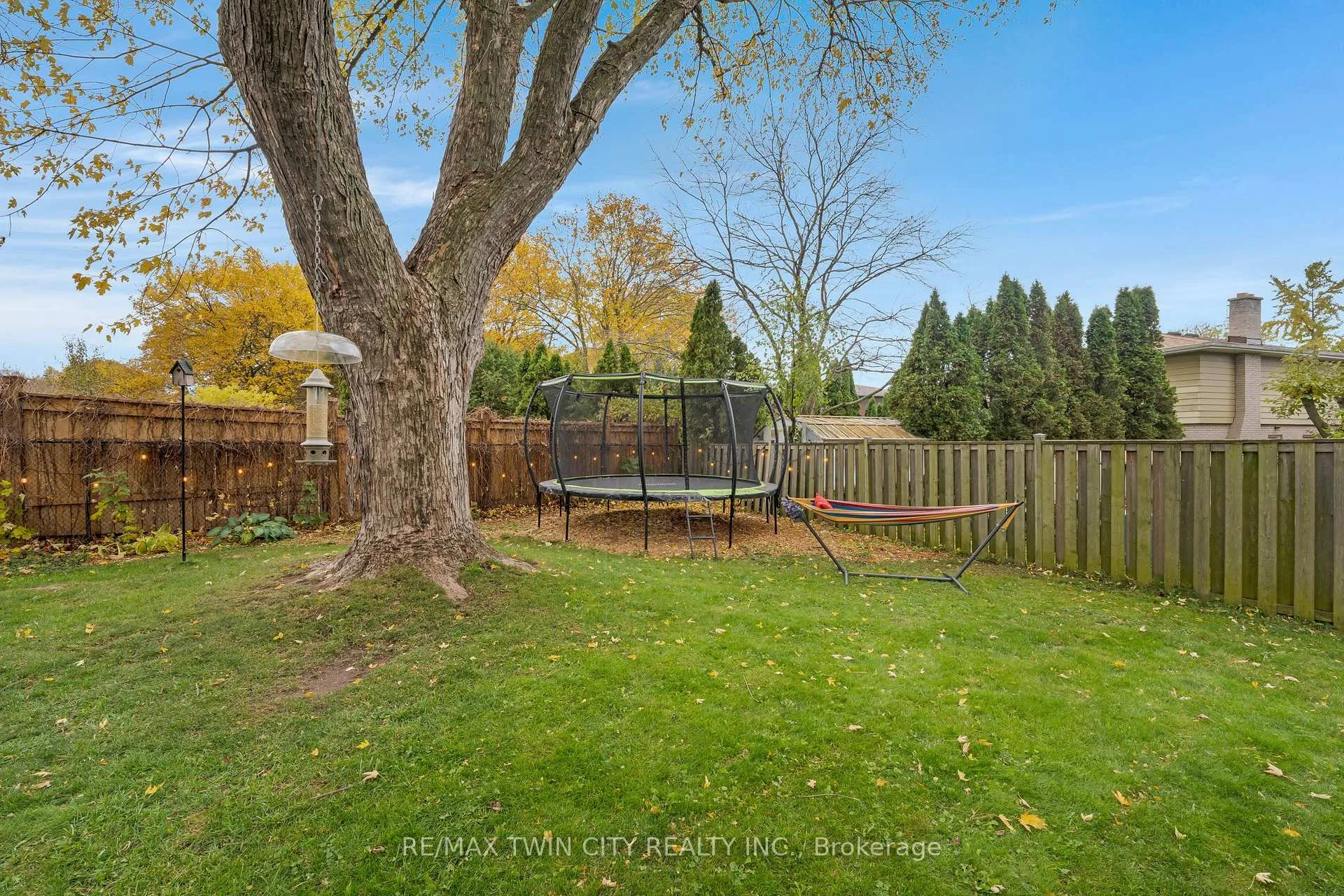 Photo 36 of 162 Indian Road, Kitchener — HOMEH