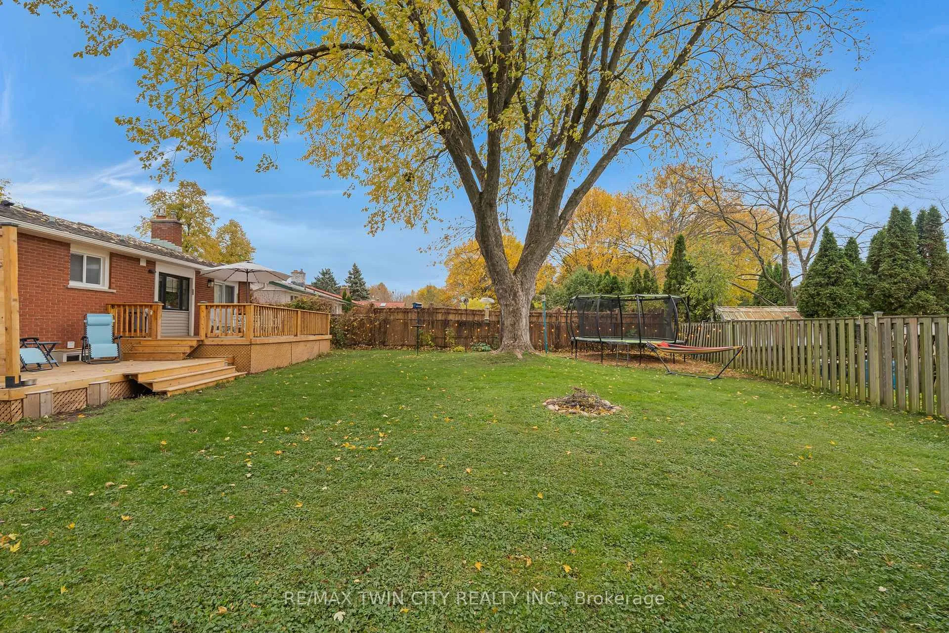 Photo 37 of 162 Indian Road, Kitchener — HOMEH