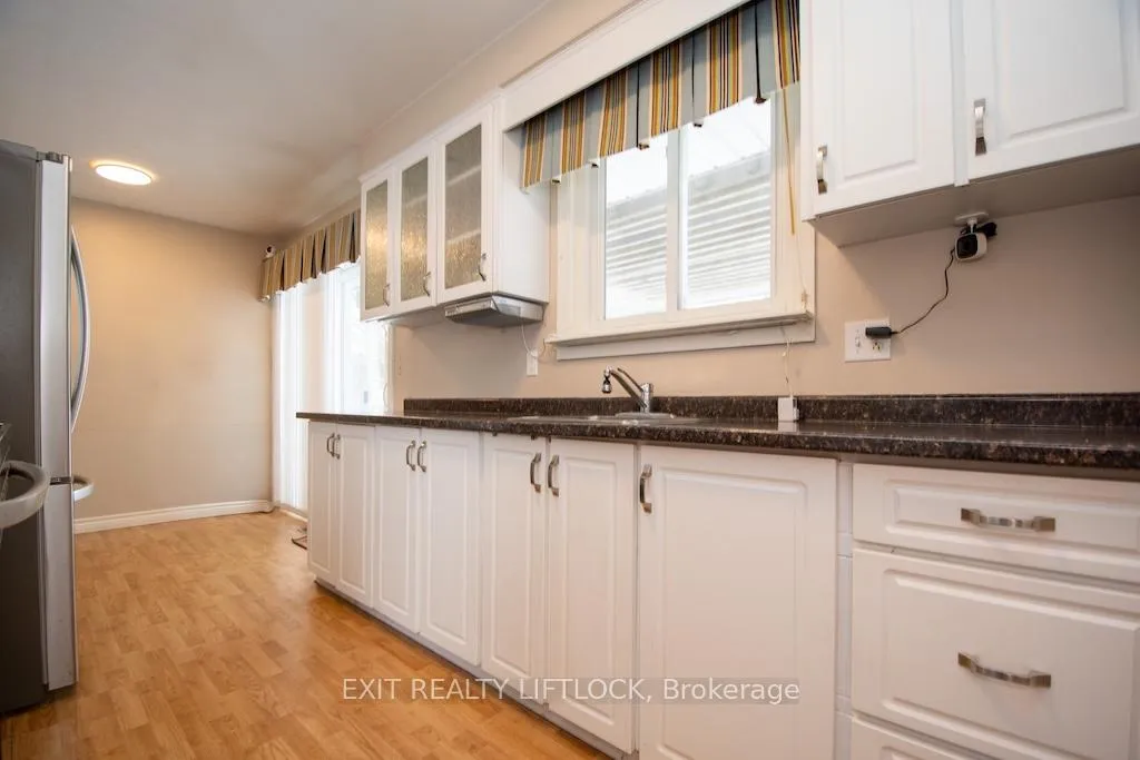 Photo 12 of 990 St Paul's Street, Peterborough, Northcrest Ward 5 — HOMEH