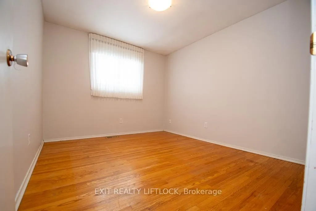 Photo 14 of 990 St Paul's Street, Peterborough, Northcrest Ward 5 — HOMEH