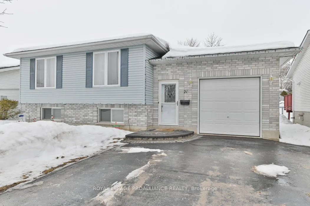 Photo 5 of 21 Robert Drive, Quinte West, Trenton Ward — HOMEH