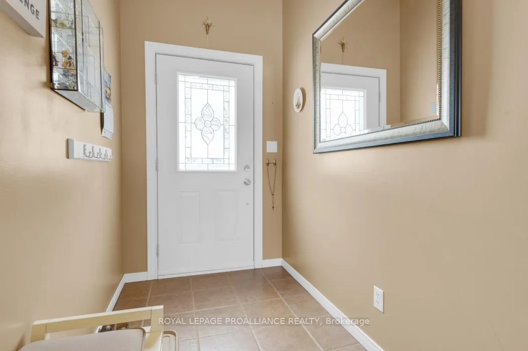Photo 7 of 21 Robert Drive, Quinte West, Trenton Ward — HOMEH