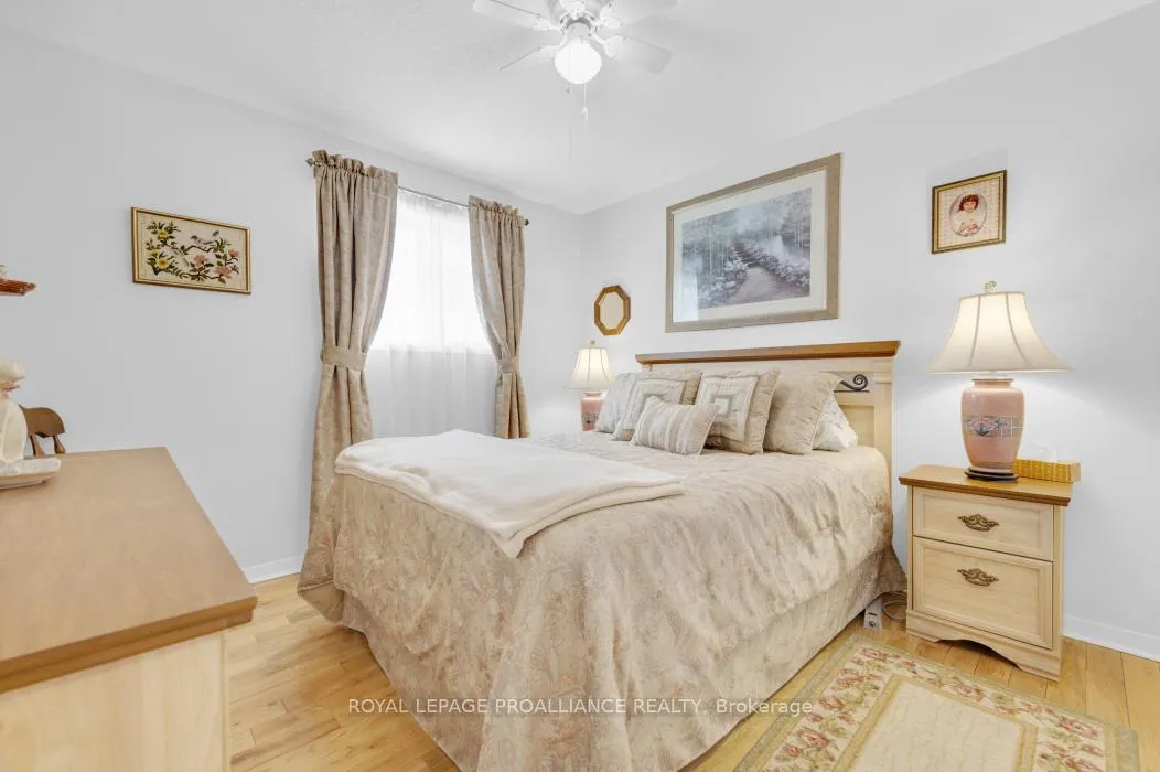 Photo 19 of 21 Robert Drive, Quinte West, Trenton Ward — HOMEH