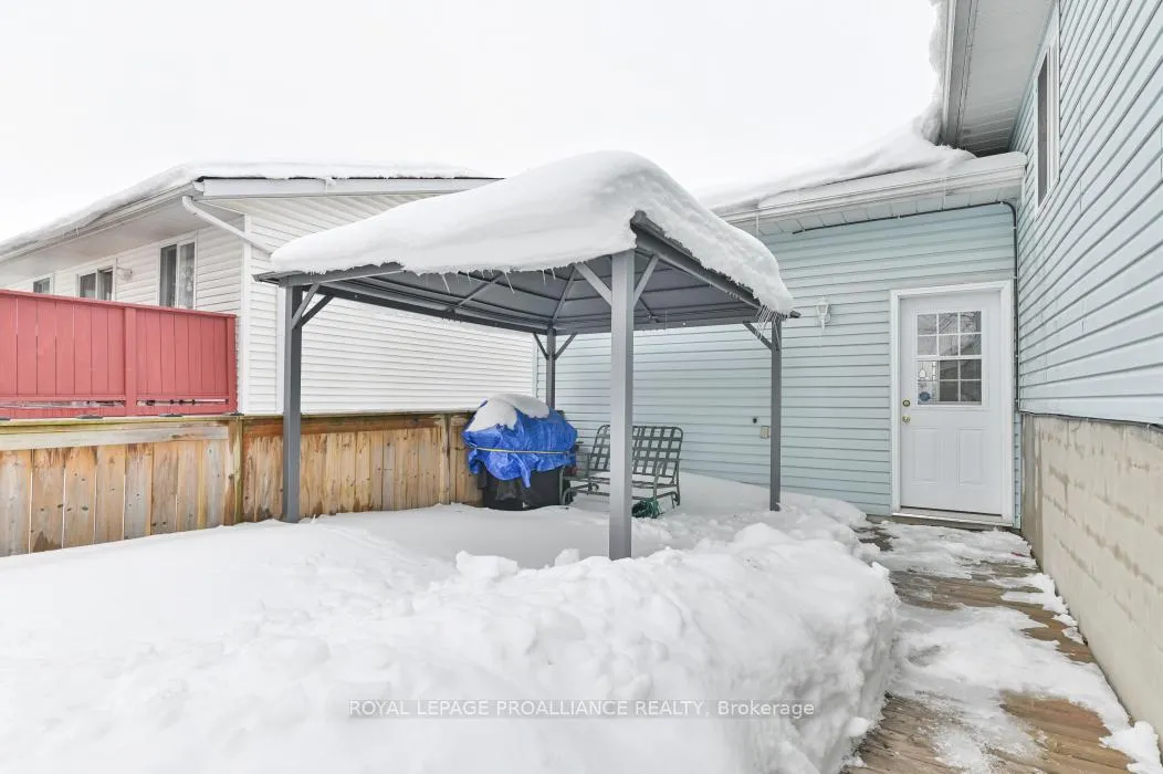 Photo 30 of 21 Robert Drive, Quinte West, Trenton Ward — HOMEH