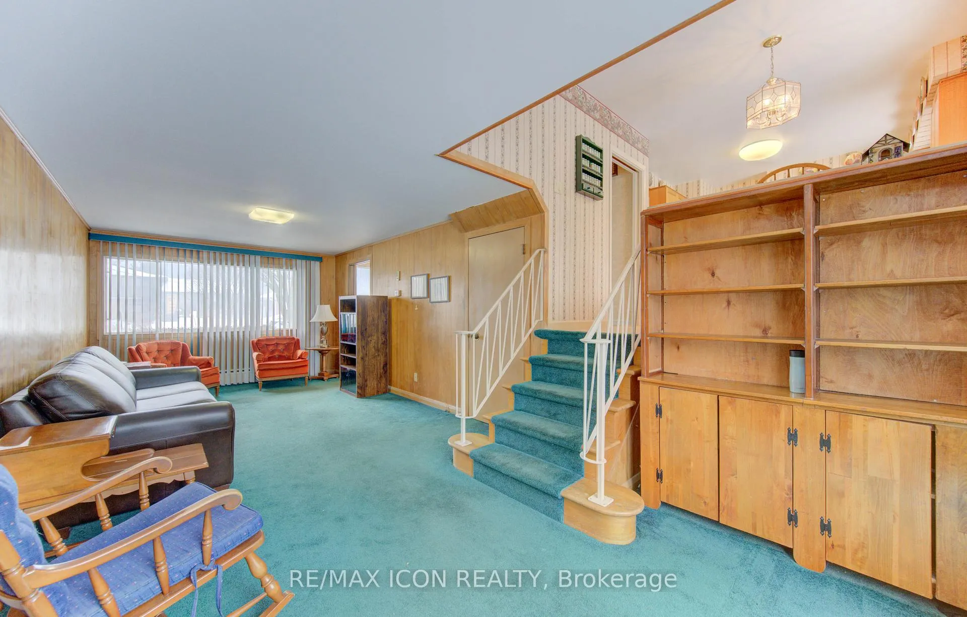 Photo 8 of 26 Deerpark Crescent, Kitchener — HOMEH