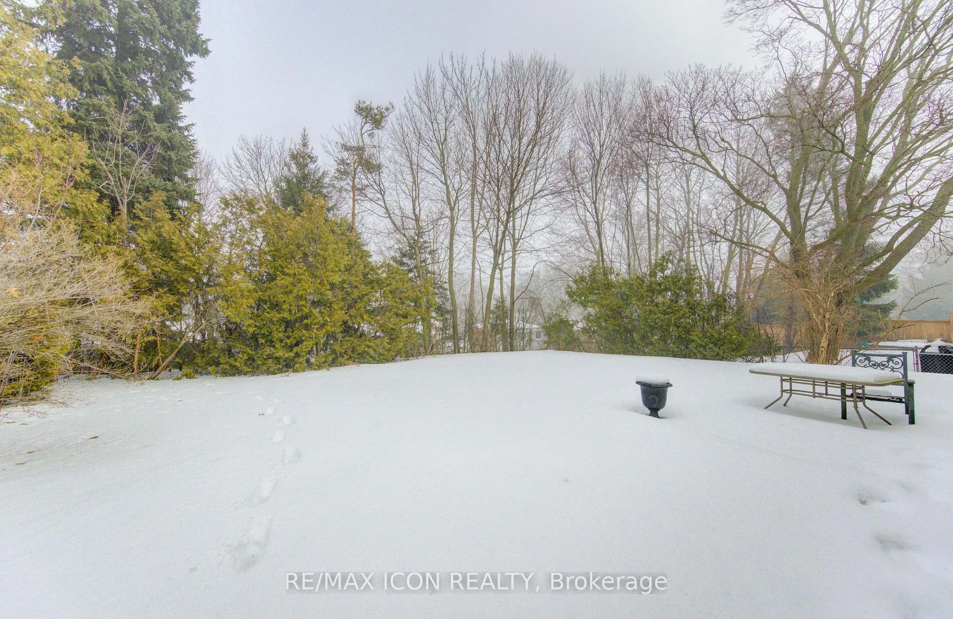 Photo 41 of 26 Deerpark Crescent, Kitchener — HOMEH