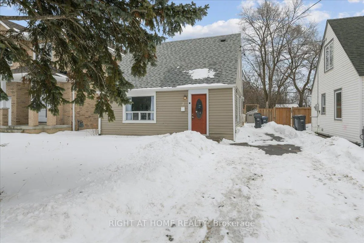 Photo 1 of 7 Eastern Avenue, Brampton, Queen Street Corridor — HOMEH