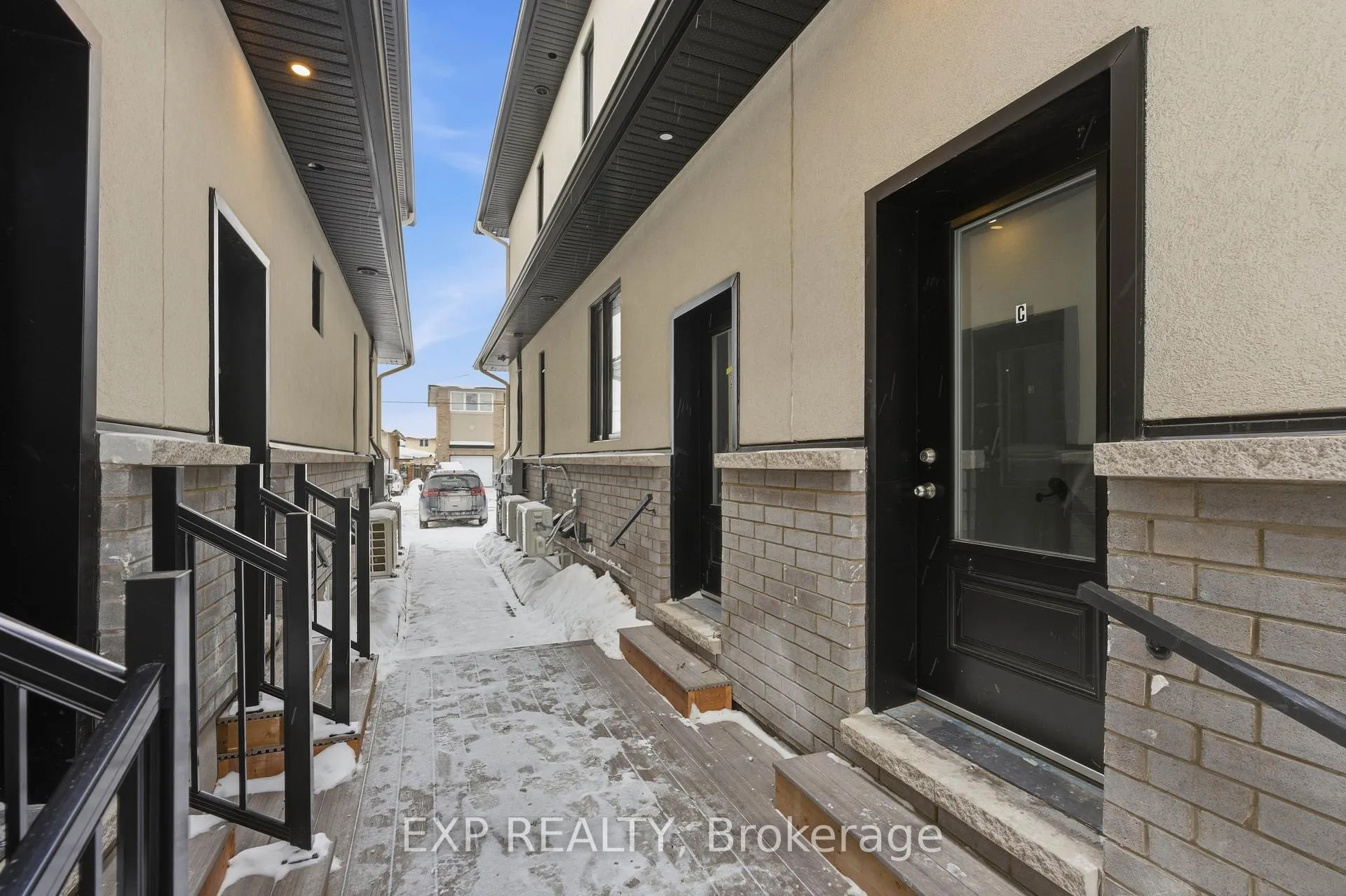 Photo 20 of Unit Unit C, 1375 Louis Lane, Ottawa, Cyrville Rd./Industrial Park — HOMEH