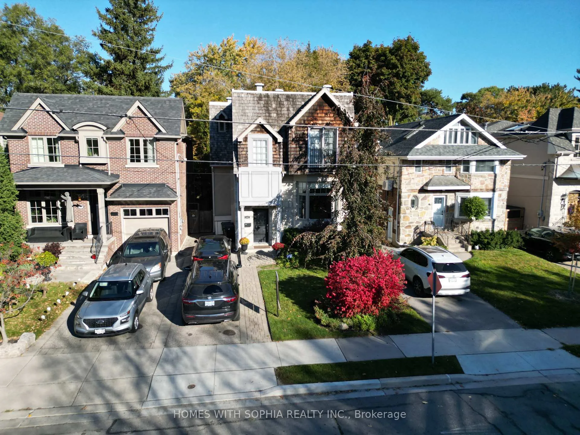 Front of 162 Glenvale Boulevard