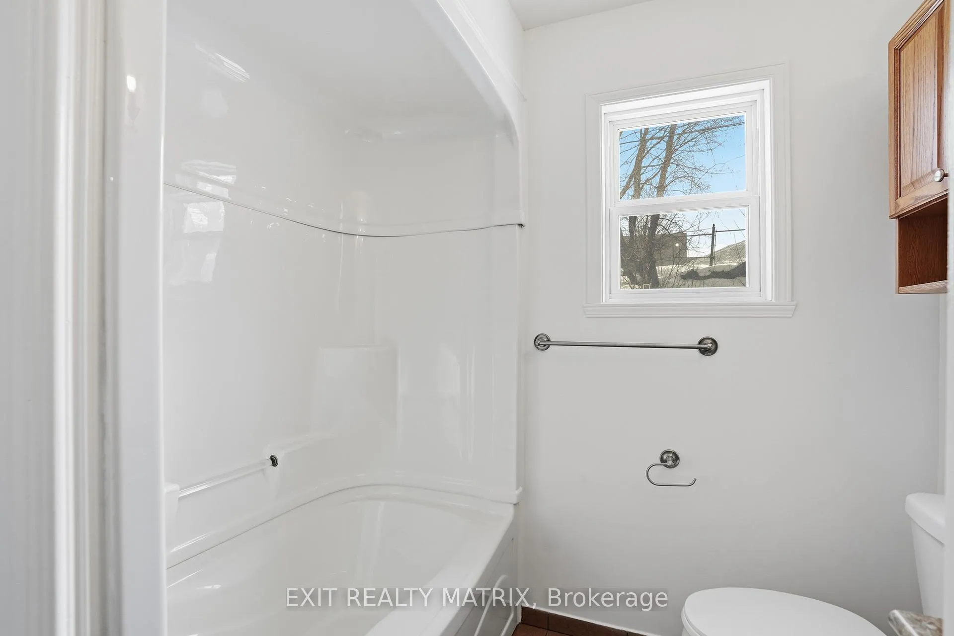 Photo 17 of 5811 Highway 34 Road, Champlain, Vankleek Hill — HOMEH