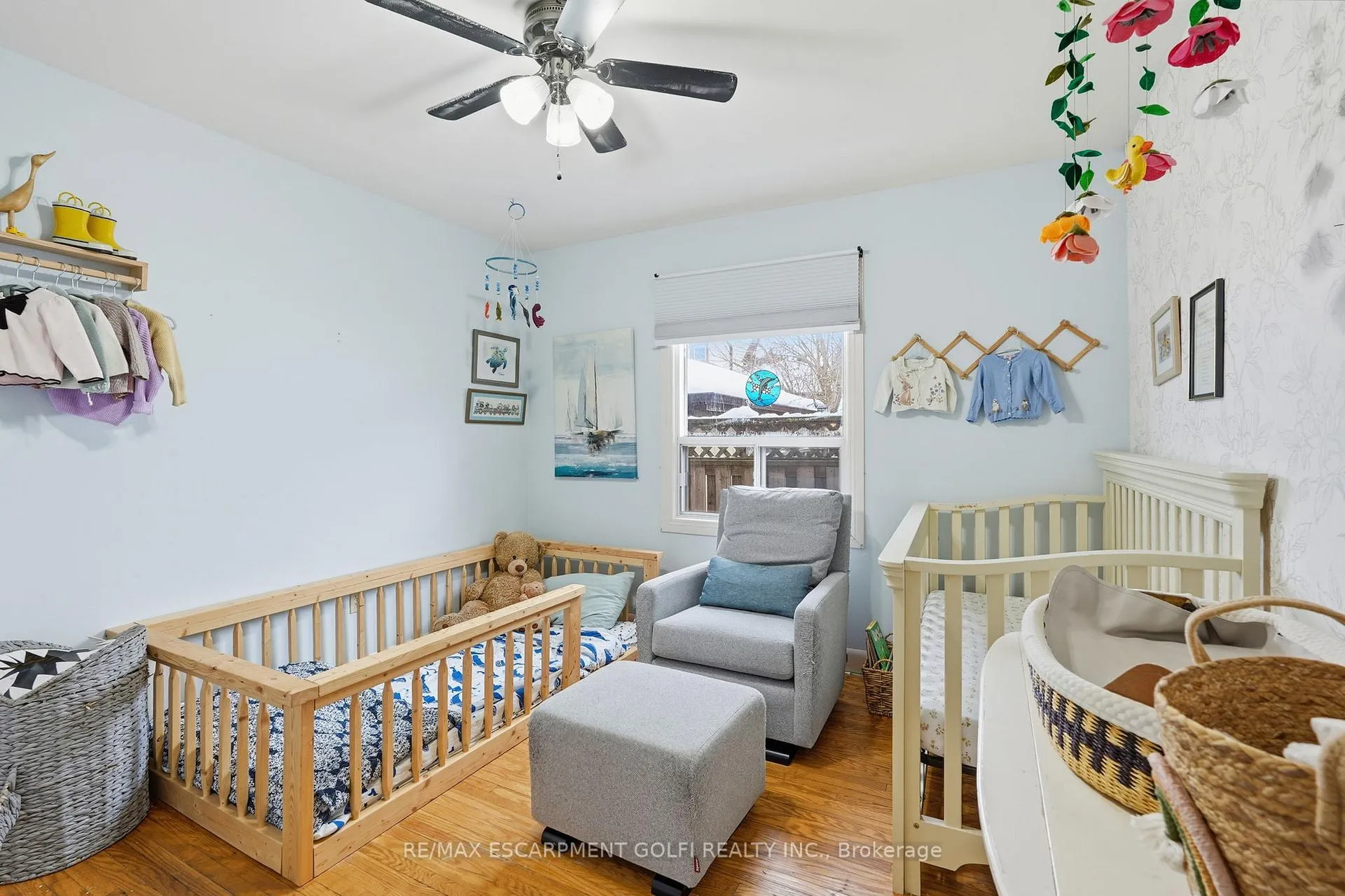 Photo 9 of 940 Brucedale Avenue E, Hamilton, Sunninghill — HOMEH