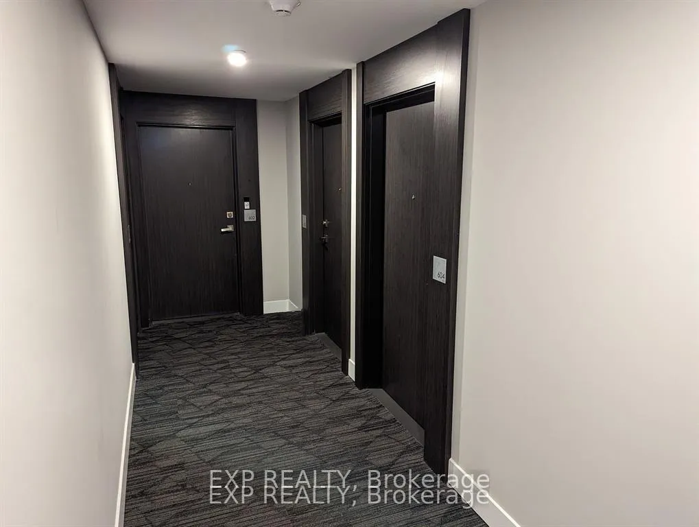 Photo 5 of Unit 604, 15 Queent Street S, Hamilton, Central — HOMEH