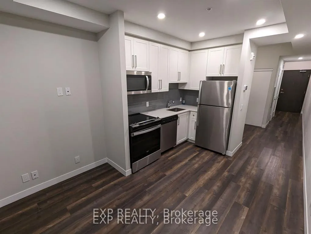 Photo 6 of Unit 604, 15 Queent Street S, Hamilton, Central — HOMEH