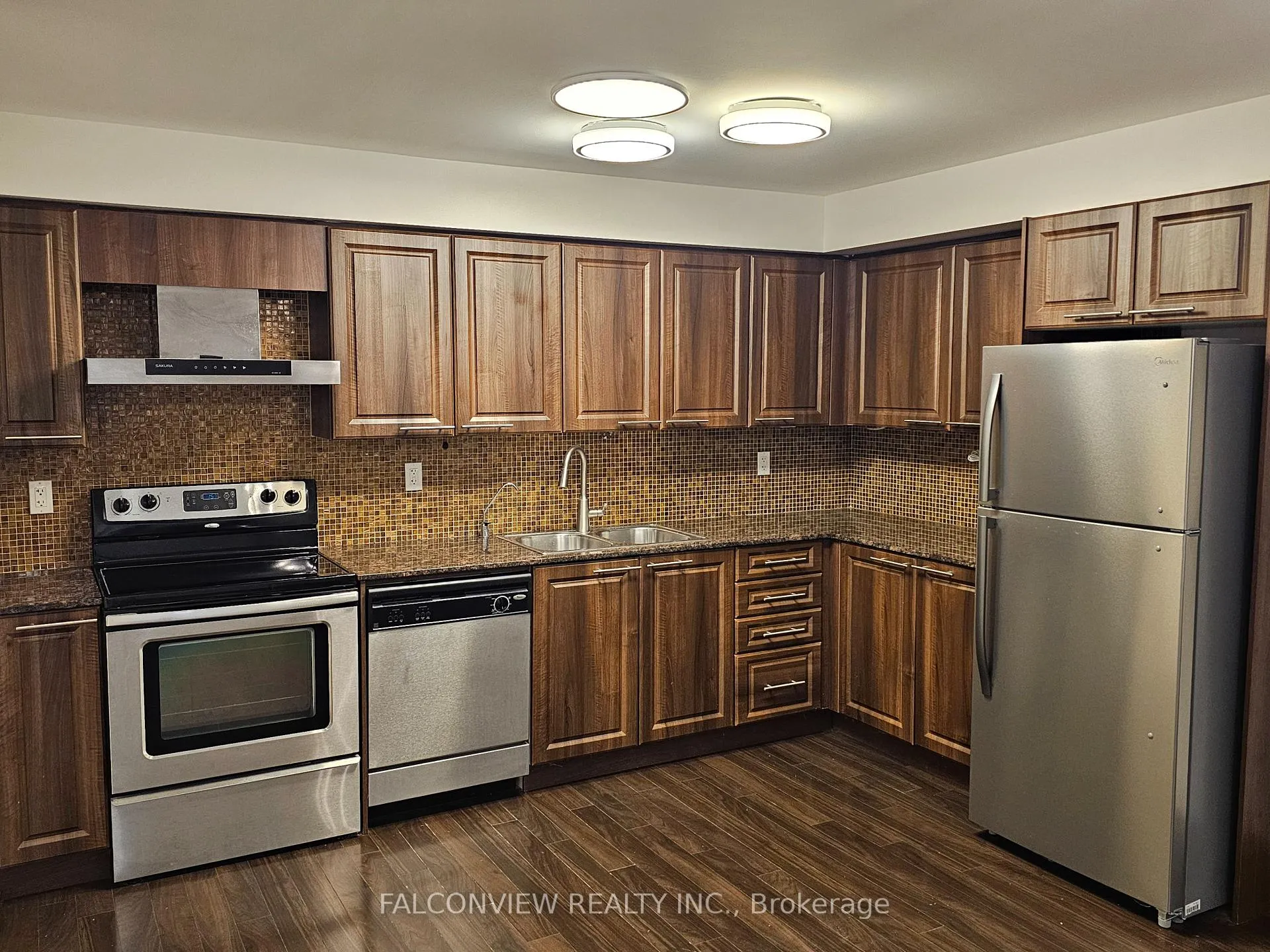 Photo 4 of Unit 125, 318 John Street, Markham, Aileen-Willowbrook — HOMEH