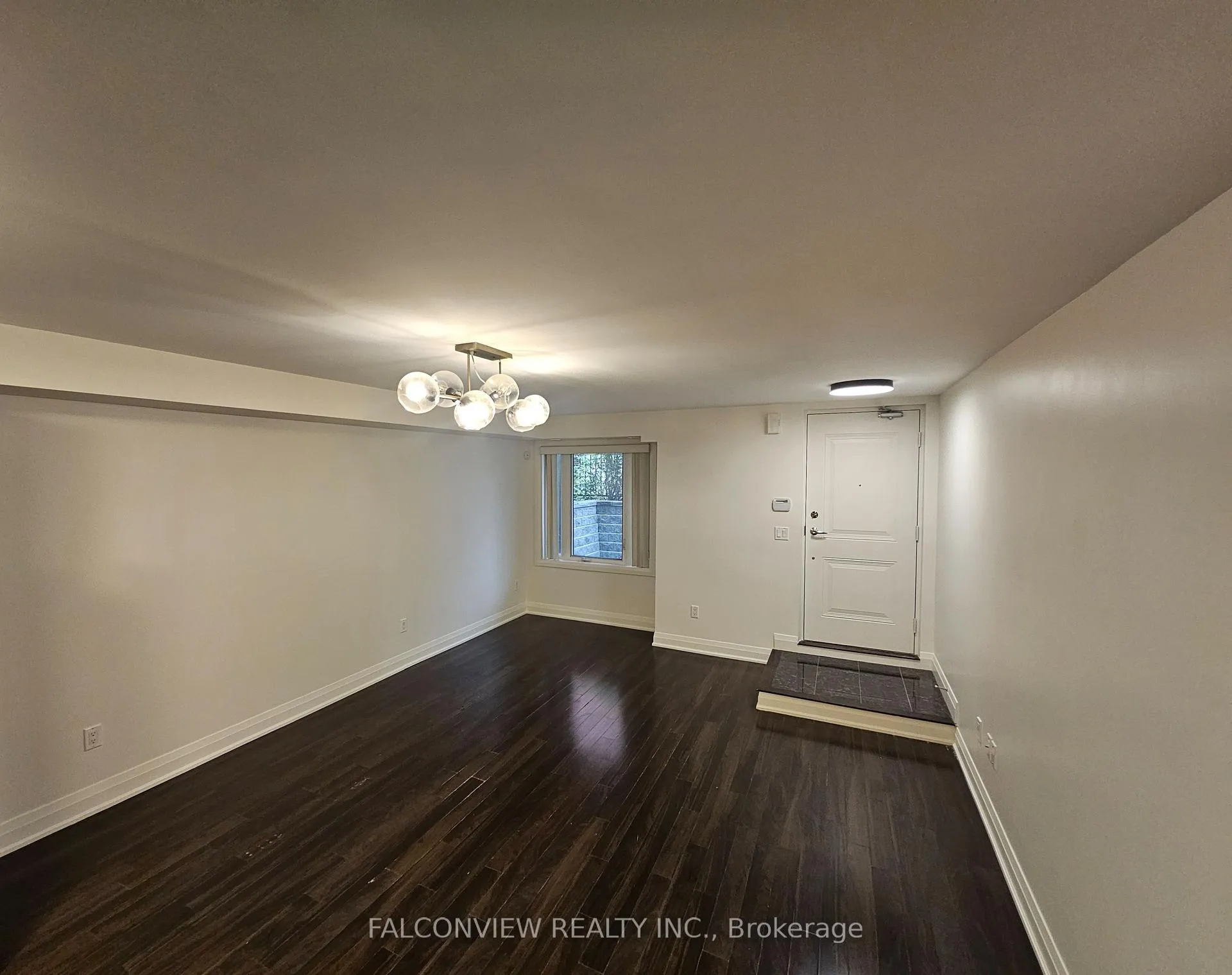 Photo 7 of Unit 125, 318 John Street, Markham, Aileen-Willowbrook — HOMEH