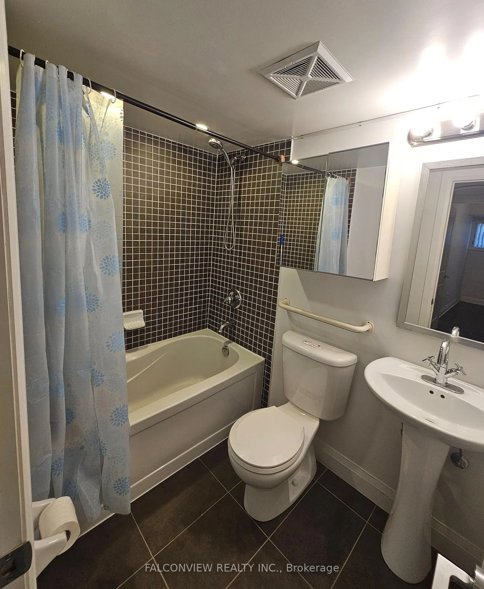 Photo 14 of Unit 125, 318 John Street, Markham, Aileen-Willowbrook — HOMEH