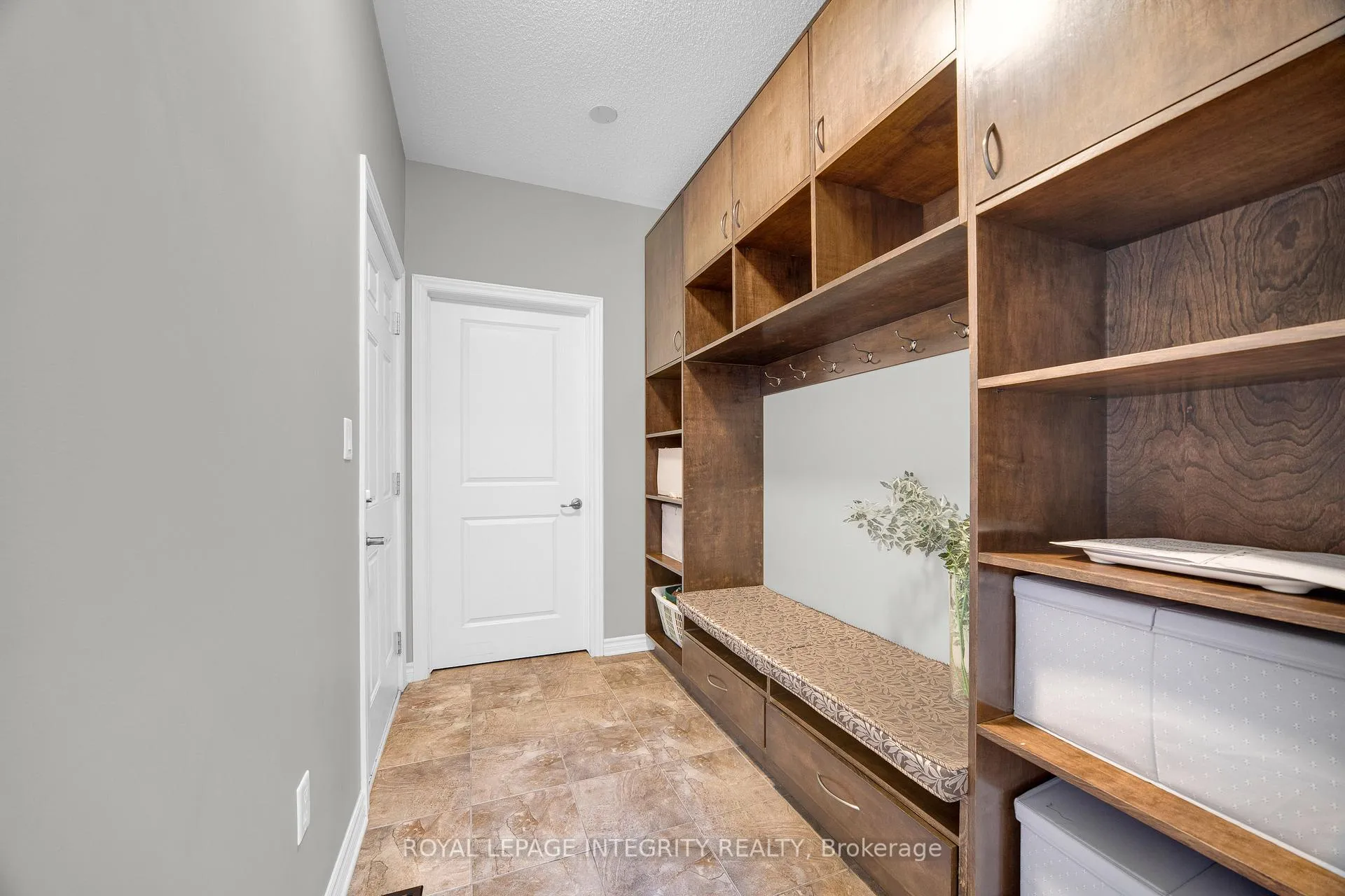 Photo 6 of 514 Carina Crescent, Ottawa, Barrhaven - Stonebridge — HOMEH