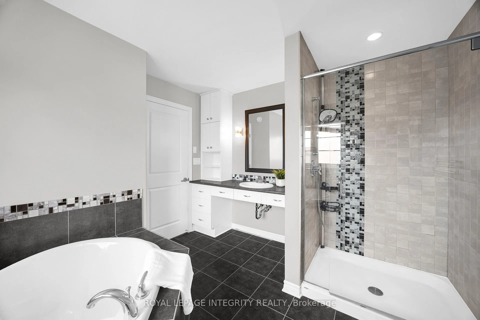 Photo 22 of 514 Carina Crescent, Ottawa, Barrhaven - Stonebridge — HOMEH