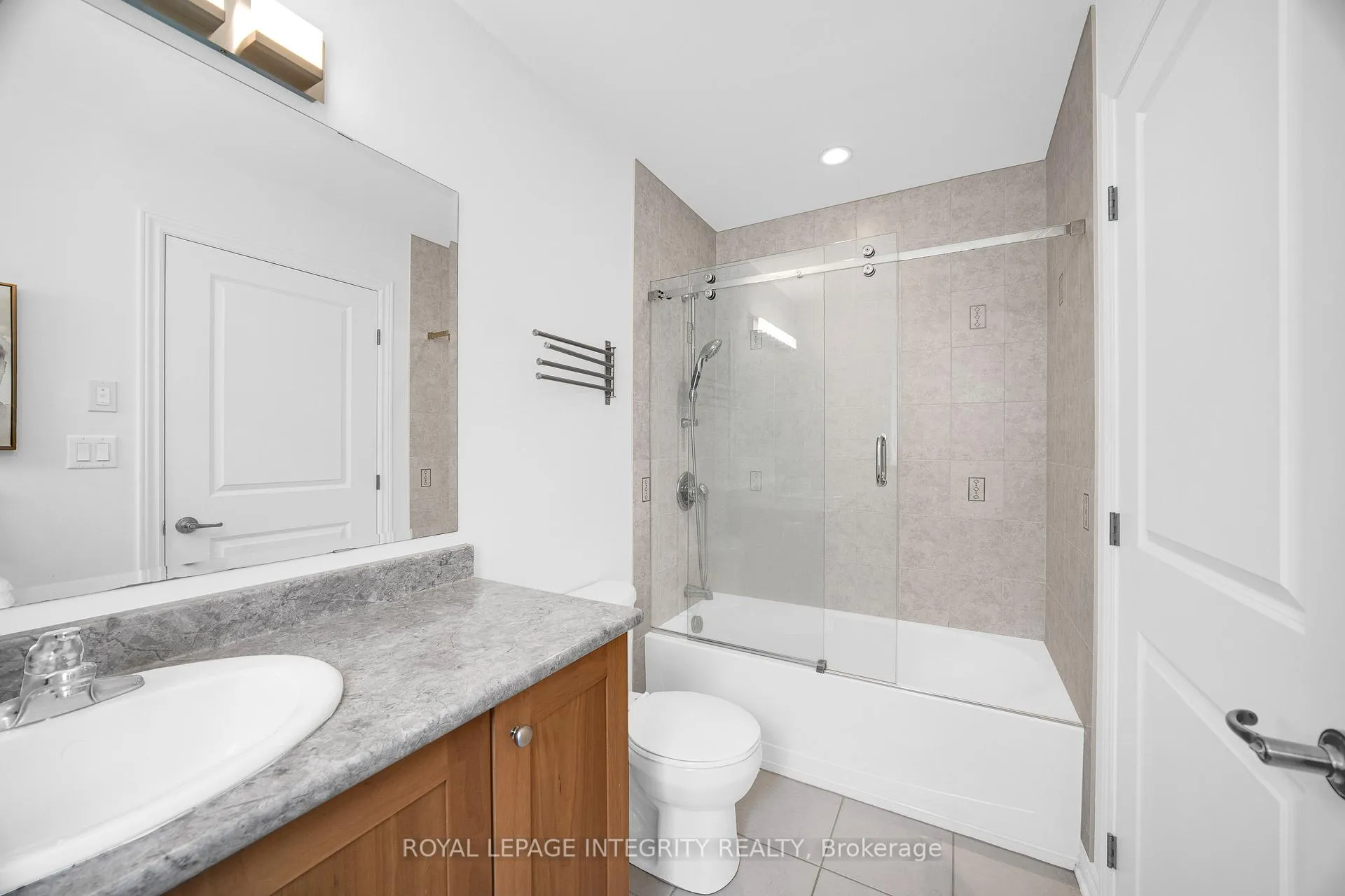 Photo 27 of 514 Carina Crescent, Ottawa, Barrhaven - Stonebridge — HOMEH