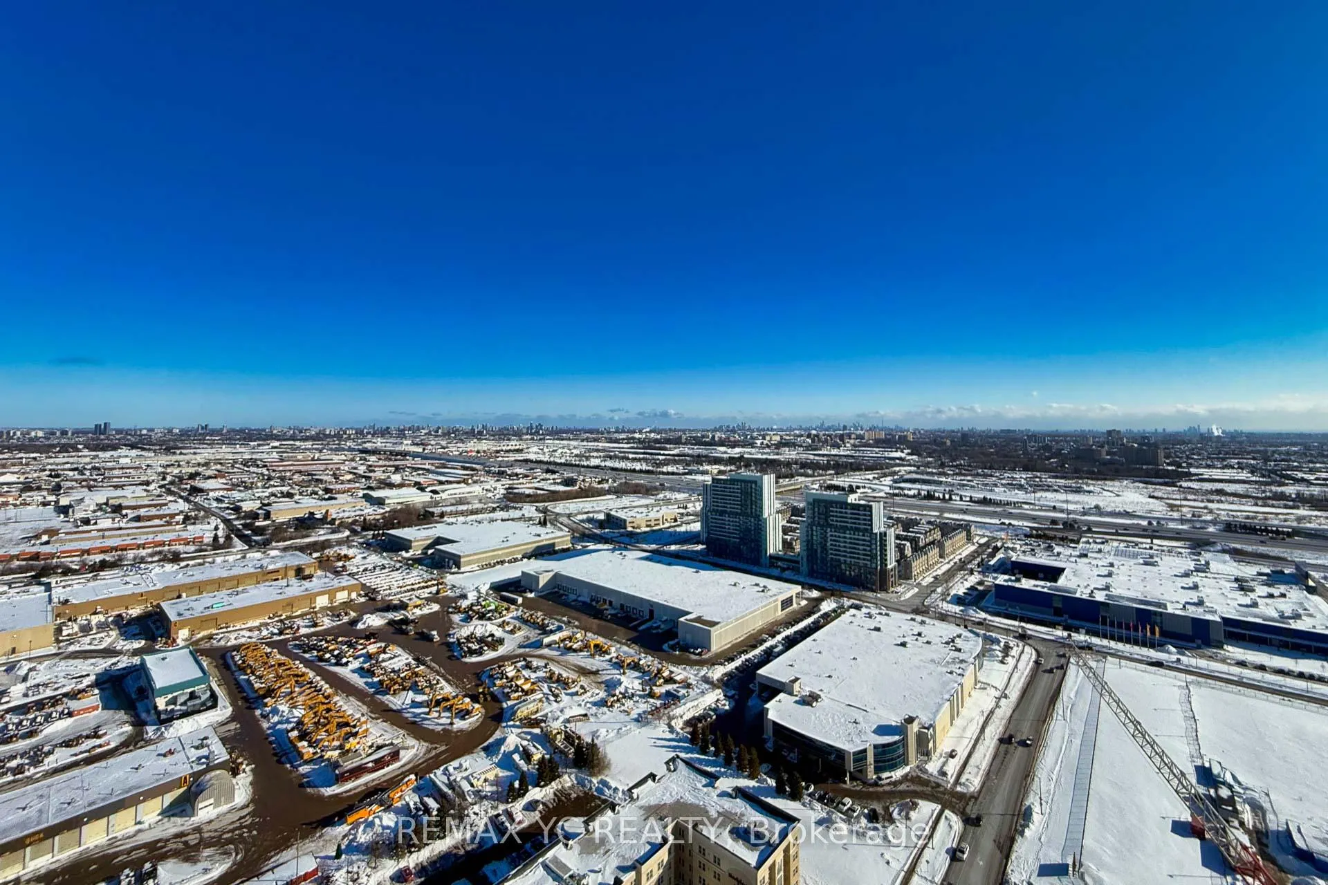 Photo 26 of Unit 3910, 28 Interchange Way, Vaughan, Vaughan Corporate Centre — HOMEH