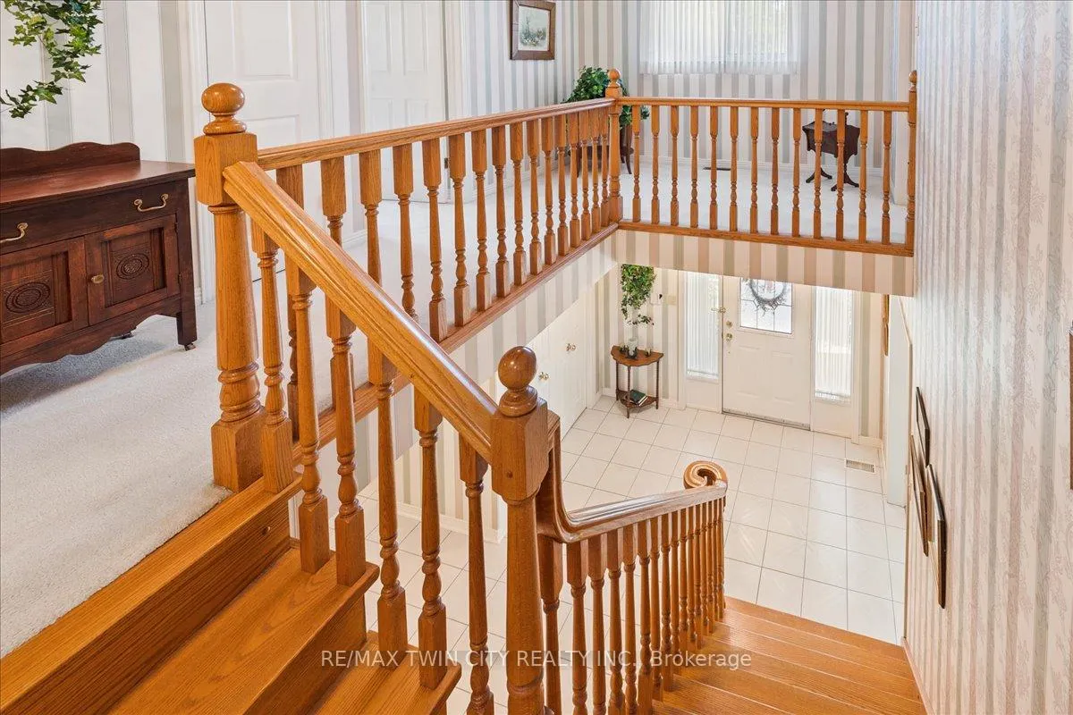 Photo 21 of 599 Stonebury Crescent, Waterloo — HOMEH