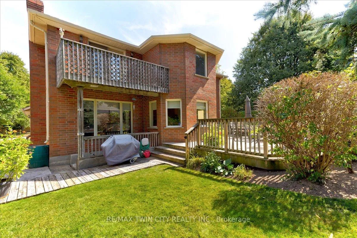 Photo 43 of 599 Stonebury Crescent, Waterloo — HOMEH