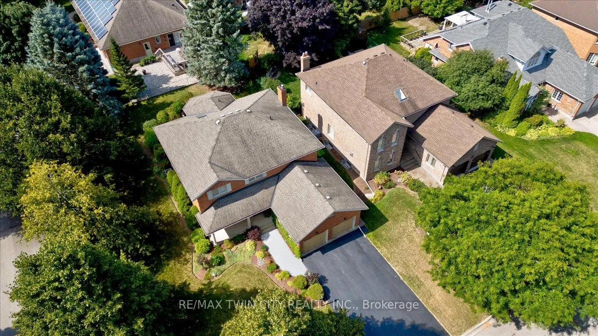 Photo 44 of 599 Stonebury Crescent, Waterloo — HOMEH