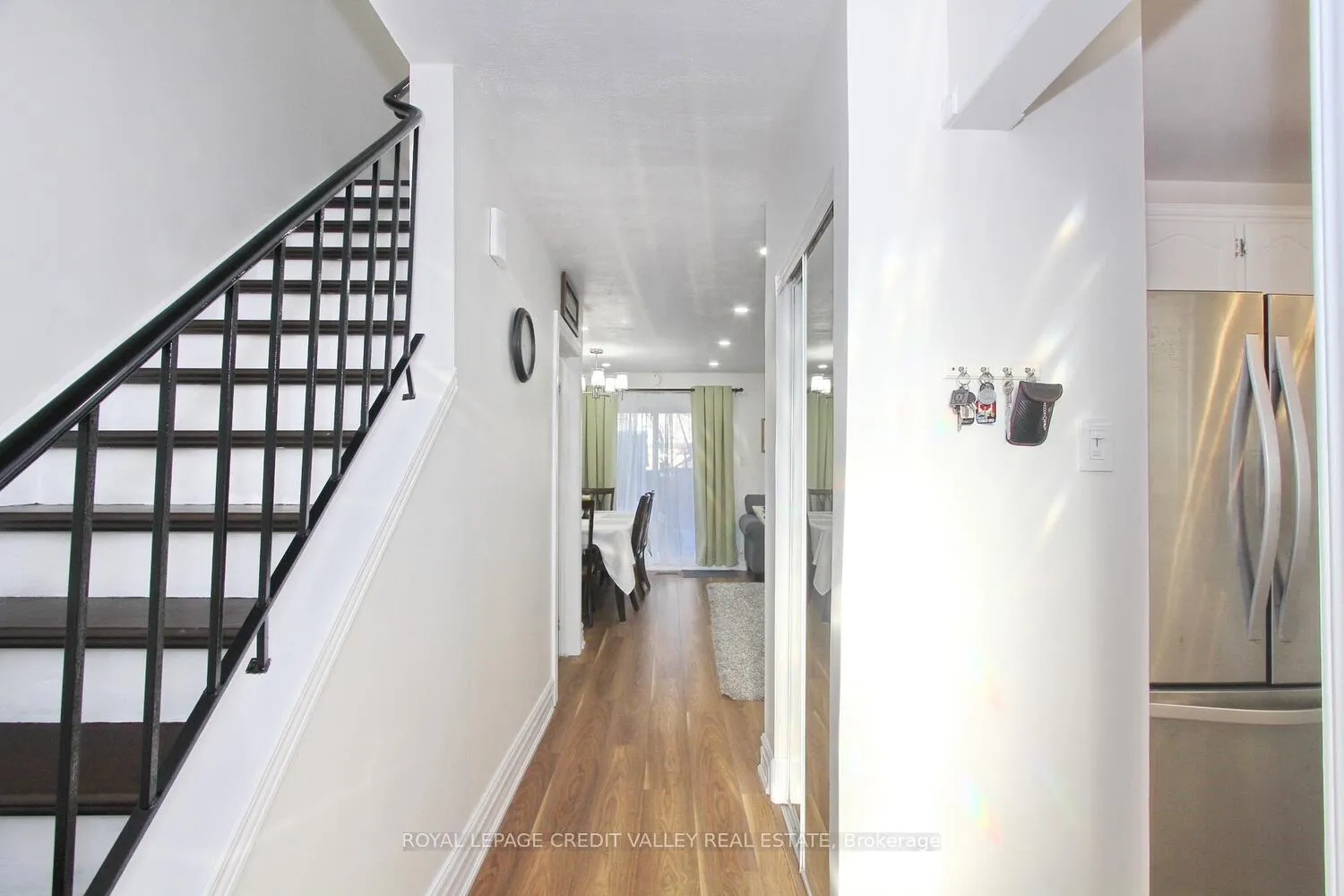 Photo 4 of Unit 36, 45 Hansen Road, Brampton, Queen Street Corridor — HOMEH