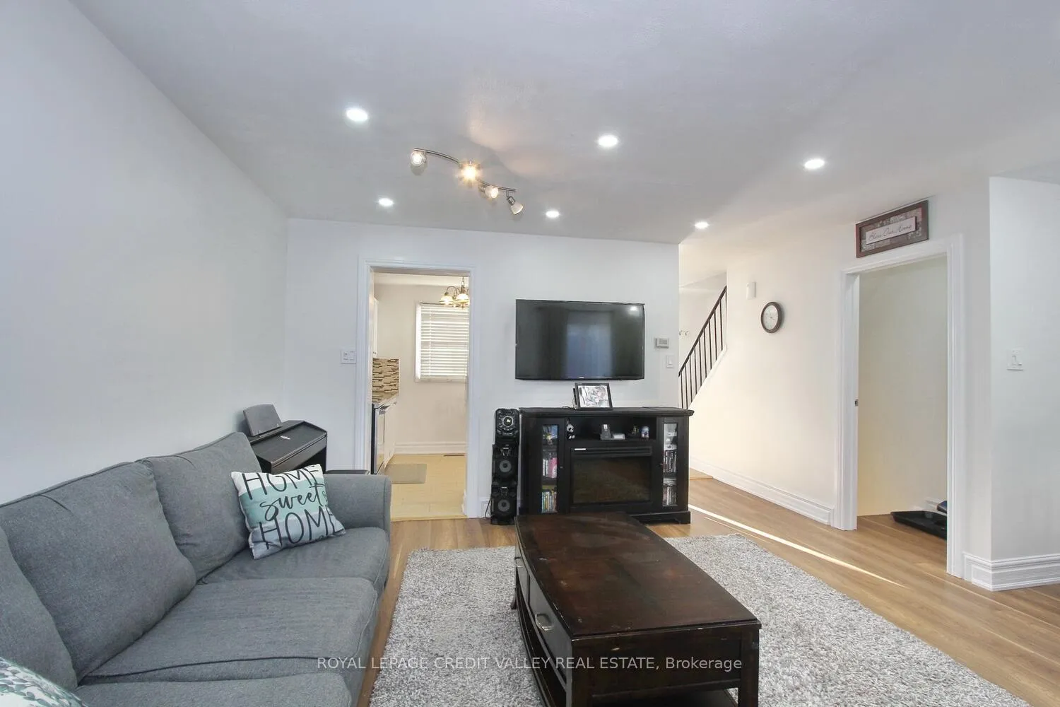 Photo 16 of Unit 36, 45 Hansen Road, Brampton, Queen Street Corridor — HOMEH