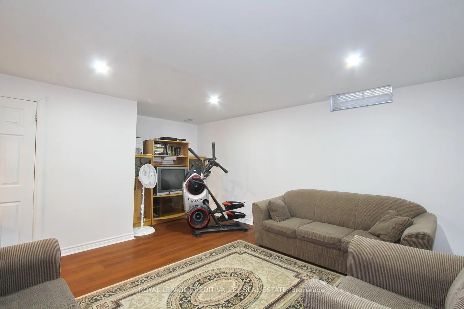 Photo 37 of Unit 36, 45 Hansen Road, Brampton, Queen Street Corridor — HOMEH