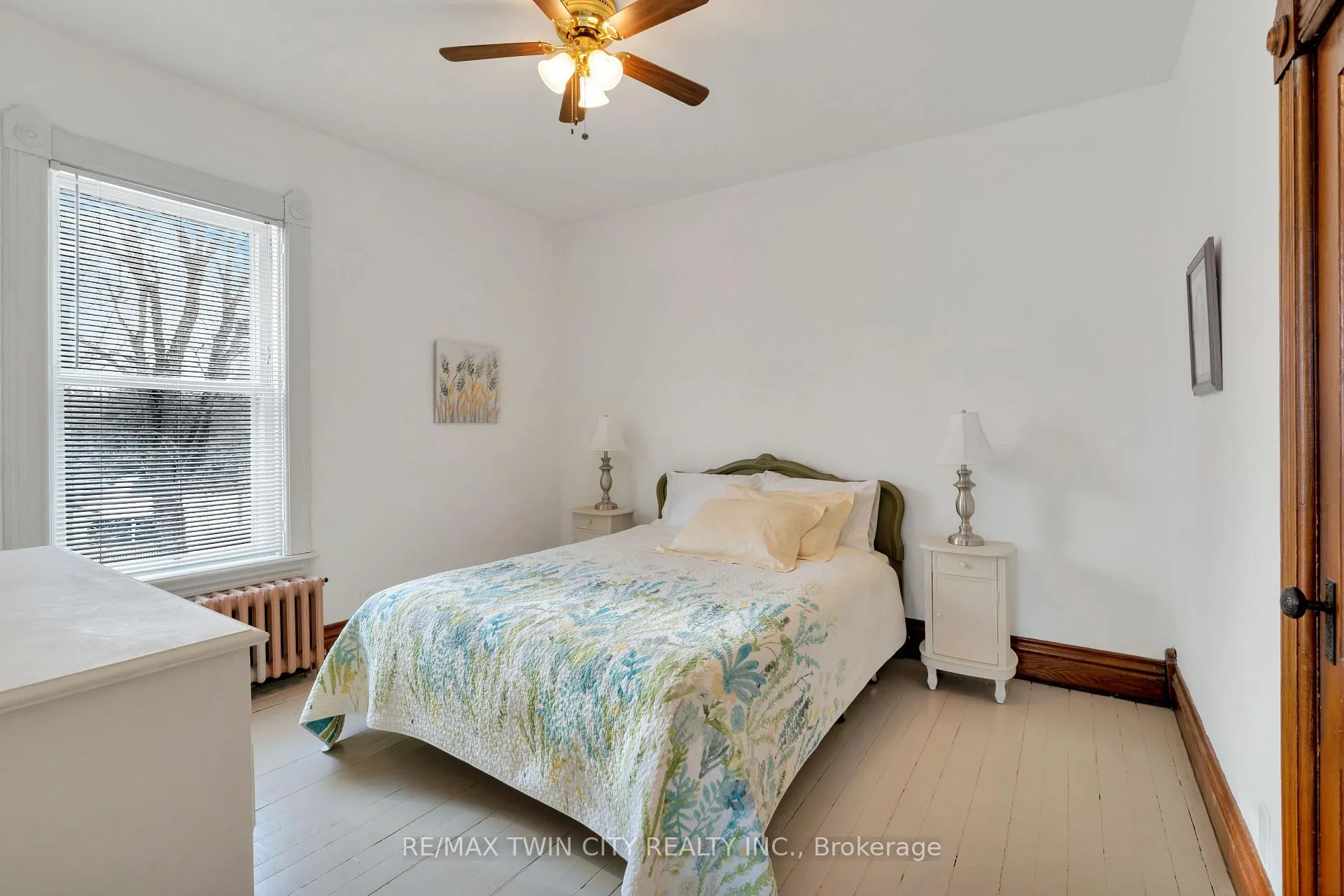Photo 19 of 4 Sherman Street, Chatham-Kent, Camden — HOMEH