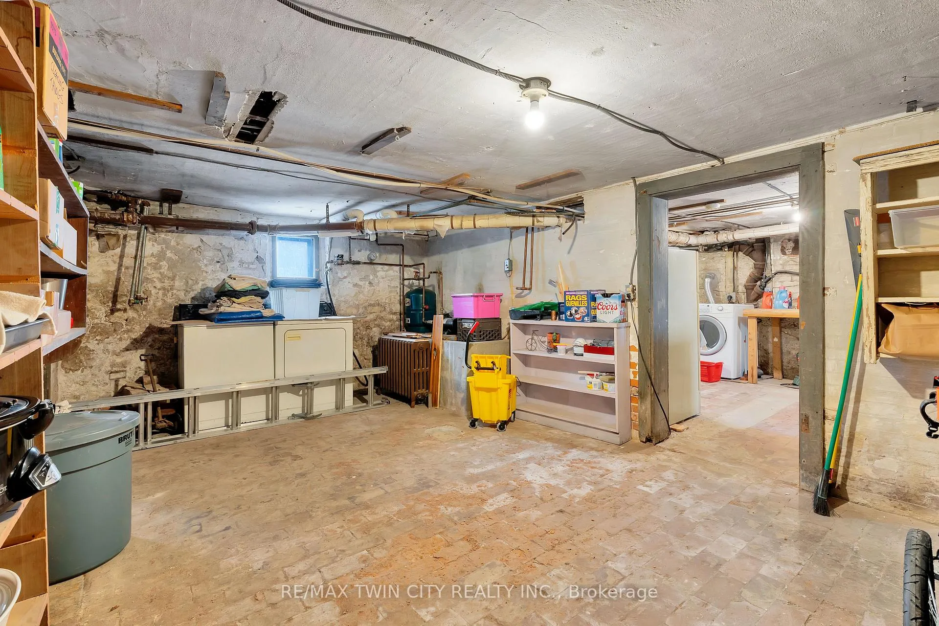 Photo 31 of 4 Sherman Street, Chatham-Kent, Camden — HOMEH