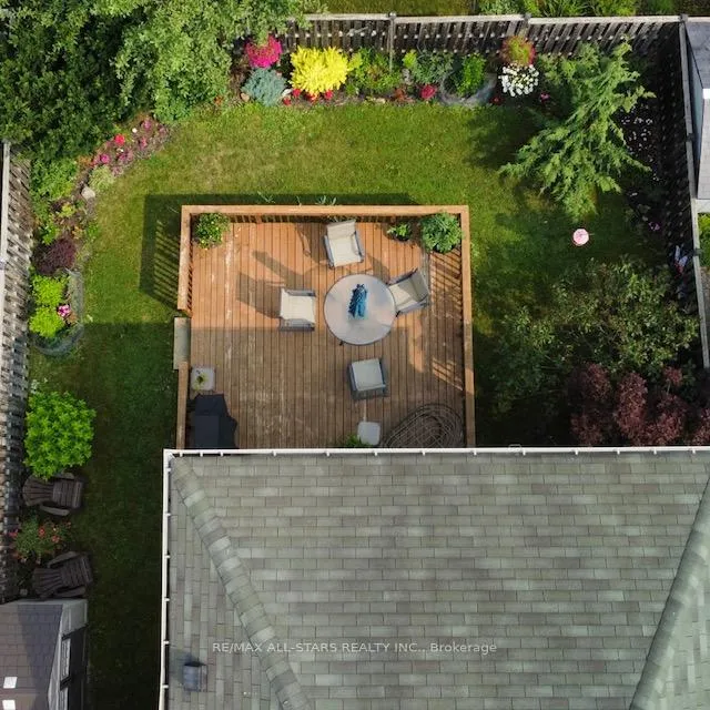 Photo 5 of 56 Ian Drive, Georgina, Keswick South — HOMEH