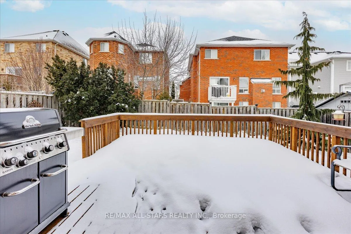Photo 33 of 56 Ian Drive, Georgina, Keswick South — HOMEH