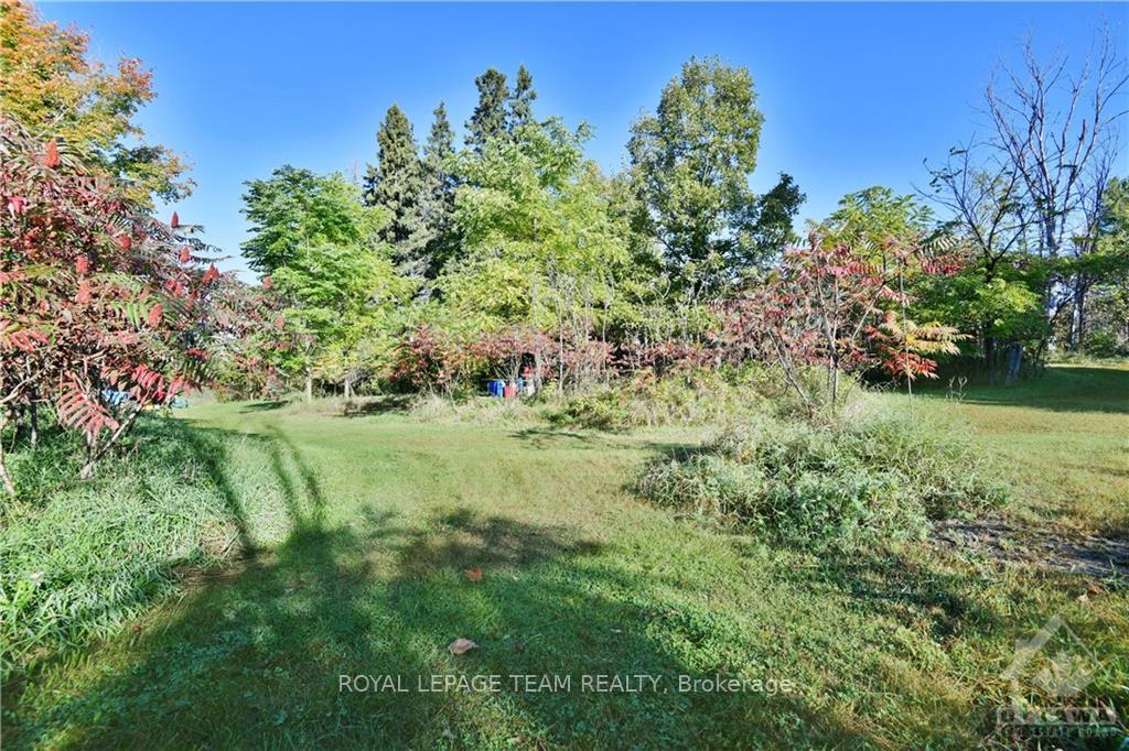 Photo 7 of 1121 Brae-Loch Road, McNab/Braeside, Mcnab/Braeside Twps — HOMEH
