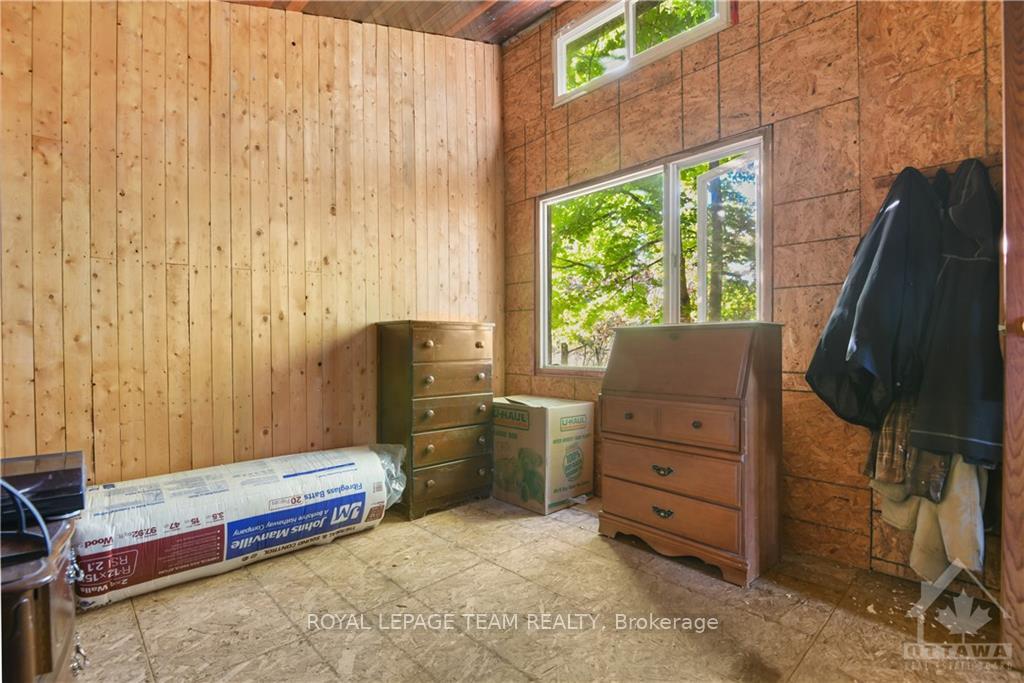 Photo 11 of 1121 Brae-Loch Road, McNab/Braeside, Mcnab/Braeside Twps — HOMEH