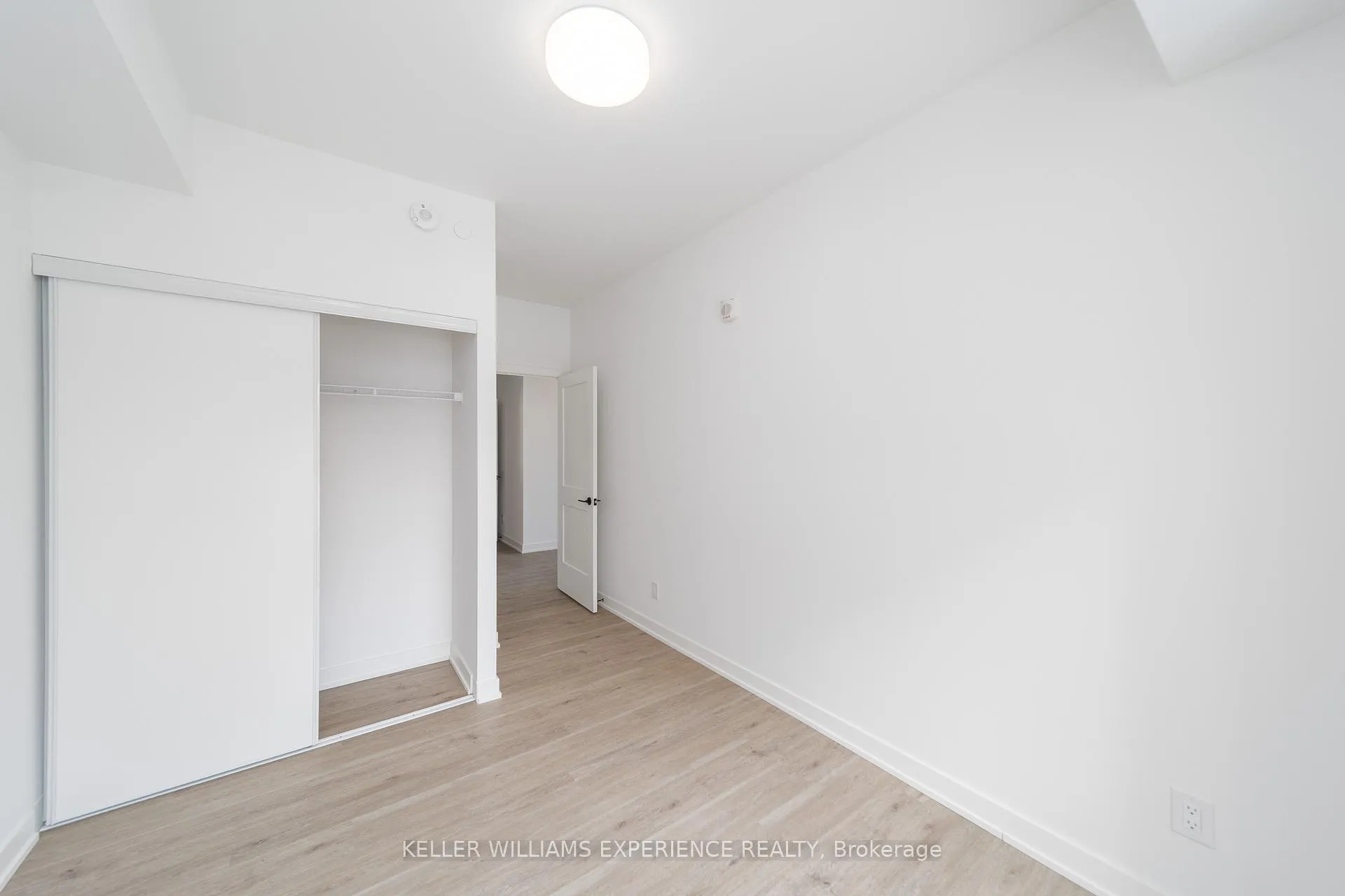 Photo 16 of Unit 206, 56 Lakeside Terrace, Barrie, Little Lake — HOMEH