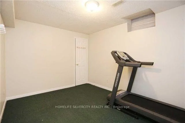 Photo 17 of Unit Upper, 26 Slessor Lane, Brampton, Bram East — HOMEH