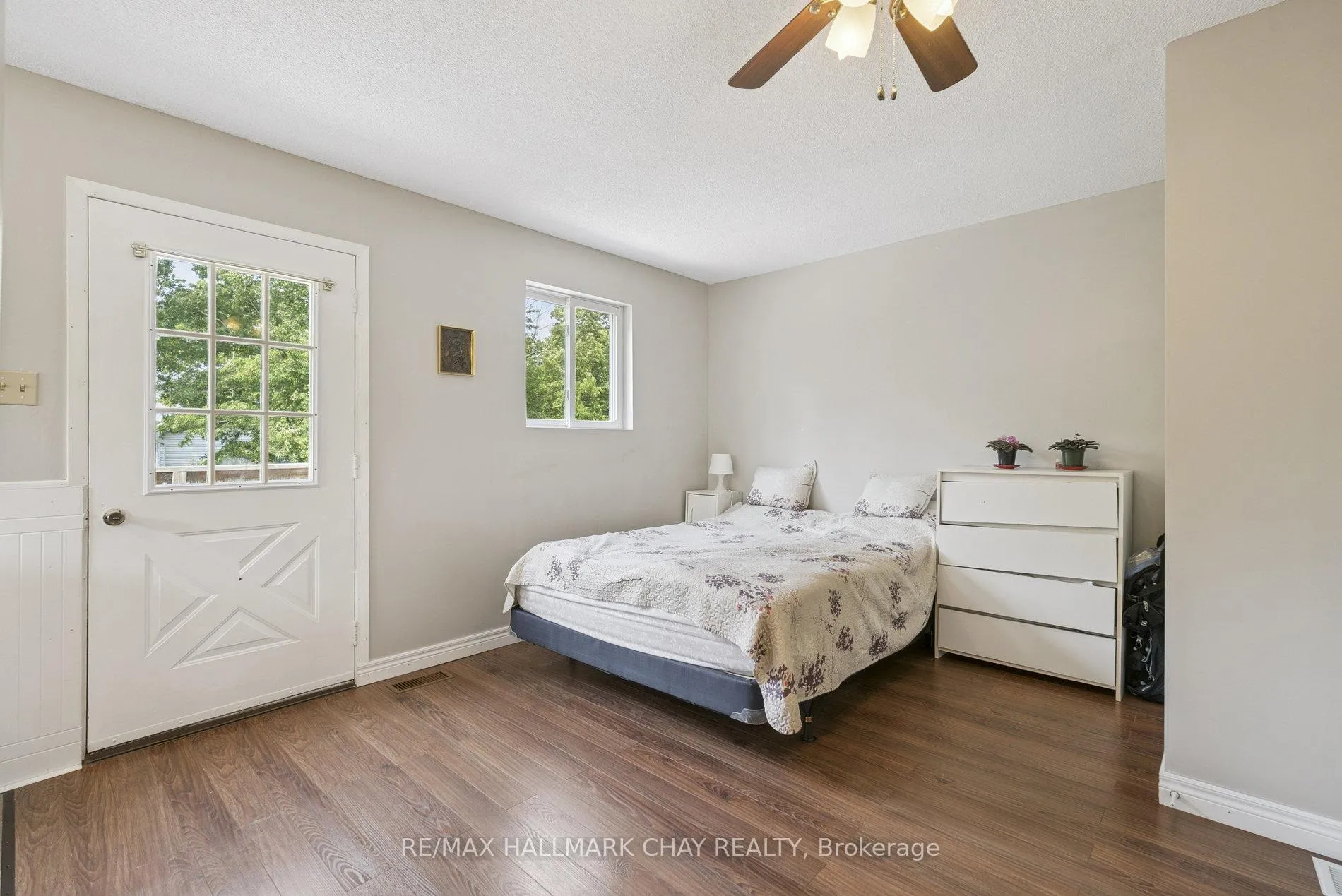 Photo 22 of 7521 County Road 10, Essa, Angus — HOMEH