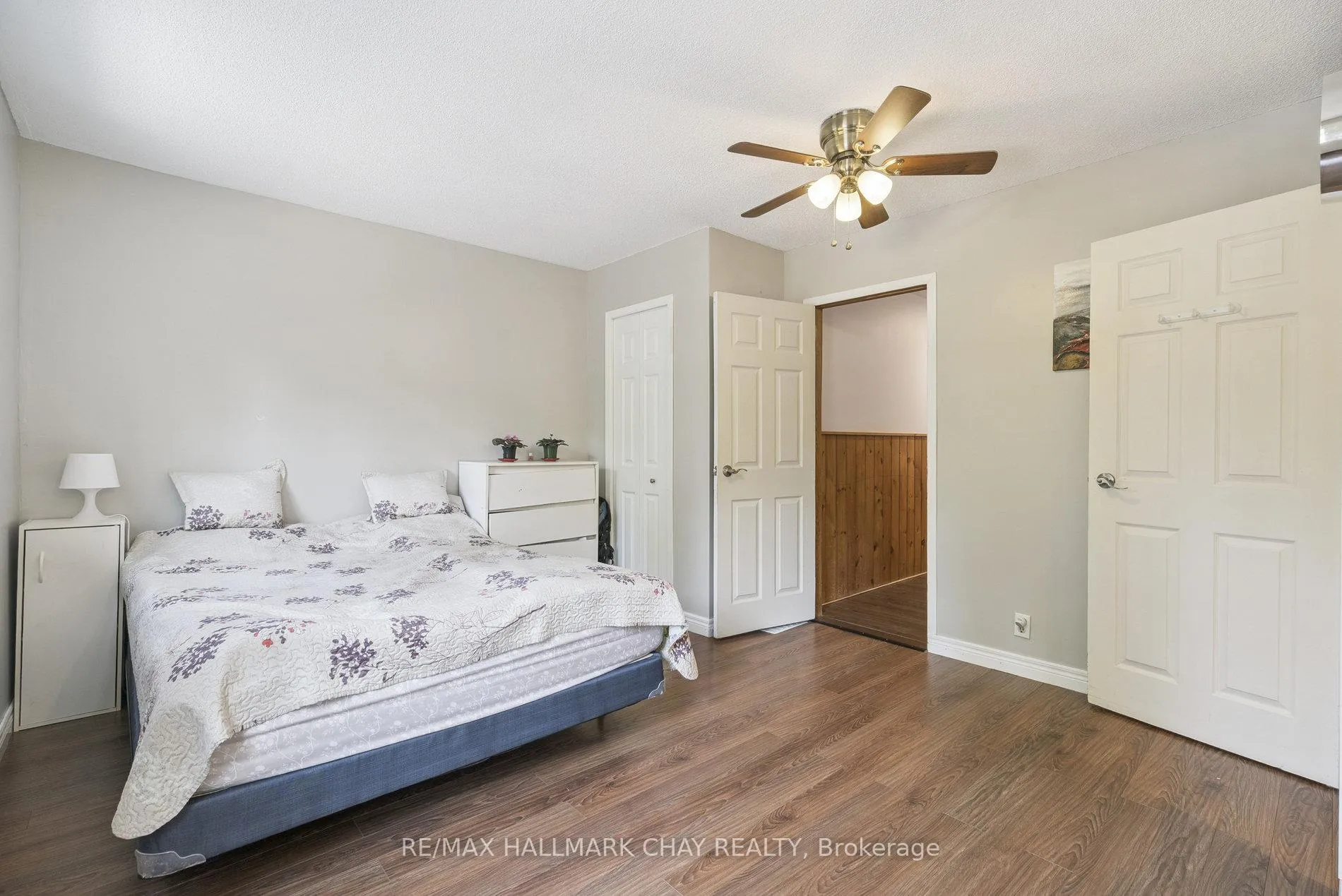 Photo 23 of 7521 County Road 10, Essa, Angus — HOMEH