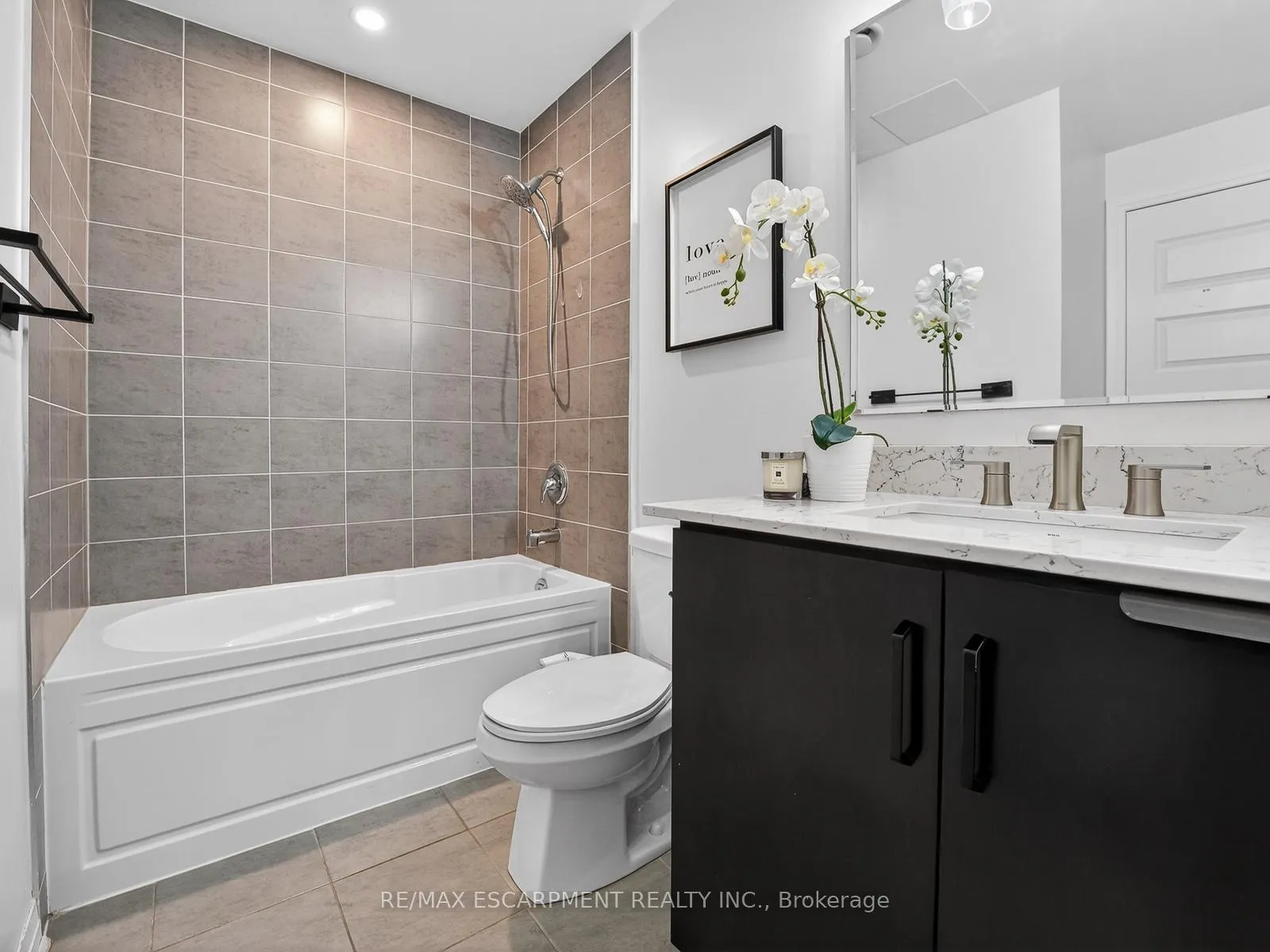 Photo 20 of Unit 631, 1105 Leger Way, Milton, Ford — HOMEH