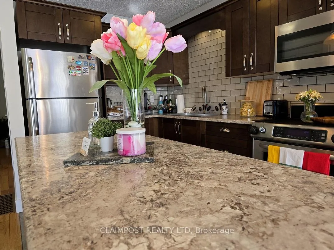 Photo 5 of 217 Malette Crescent, Timmins, TNW - Riverpark — HOMEH