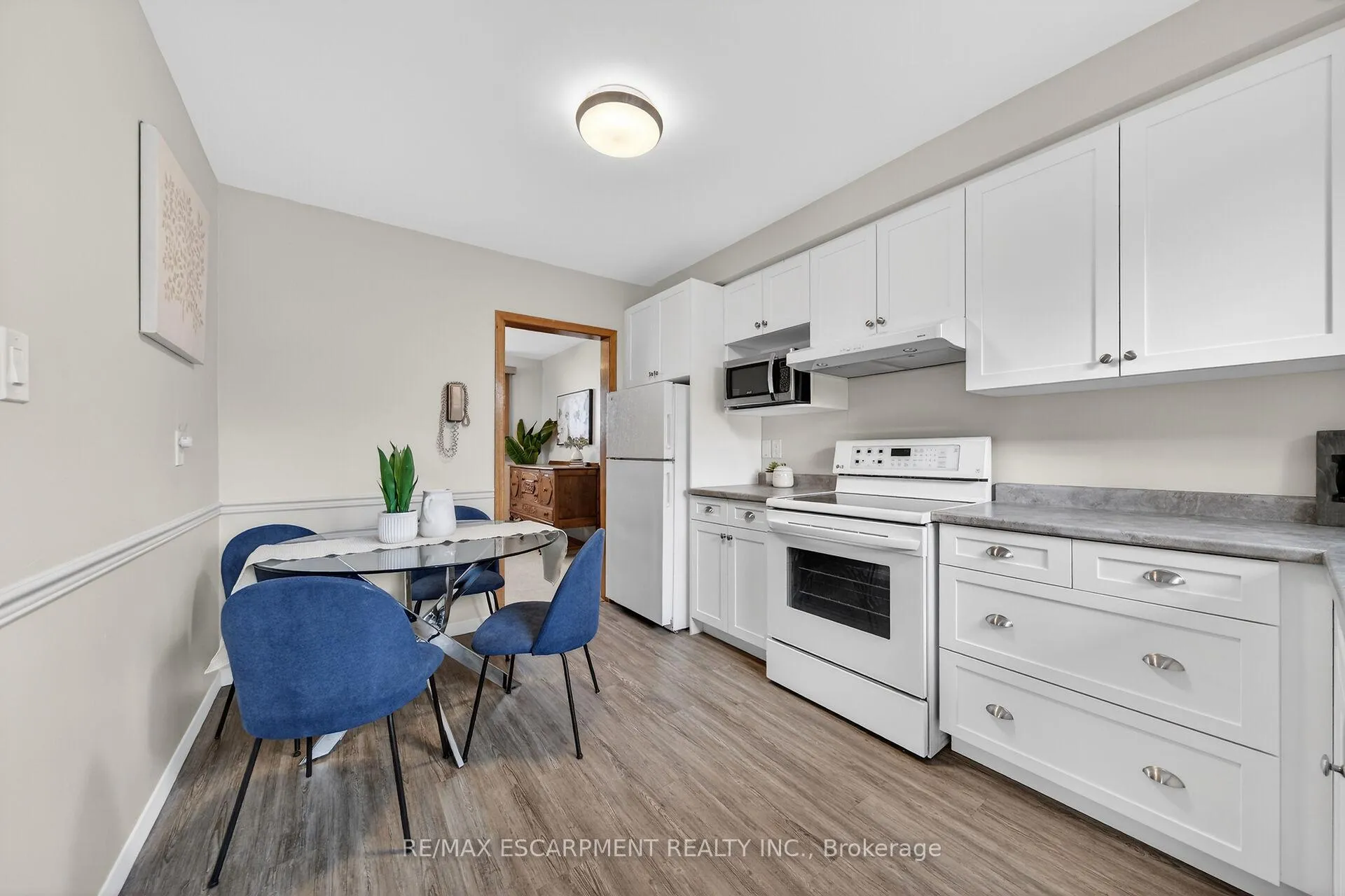 Photo 12 of 5 Mountbatten Drive, Hamilton, Rolston — HOMEH