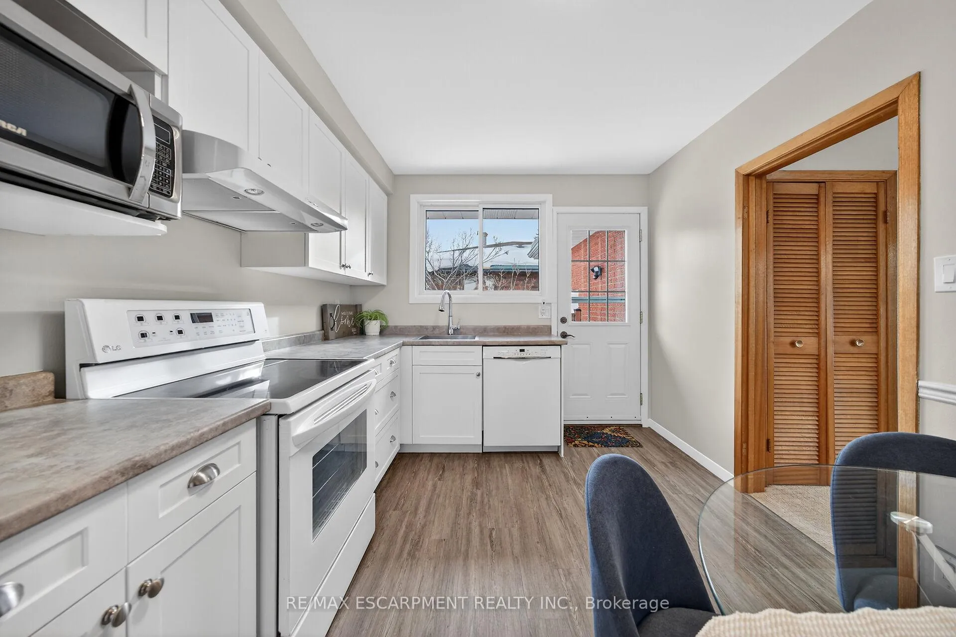 Photo 14 of 5 Mountbatten Drive, Hamilton, Rolston — HOMEH